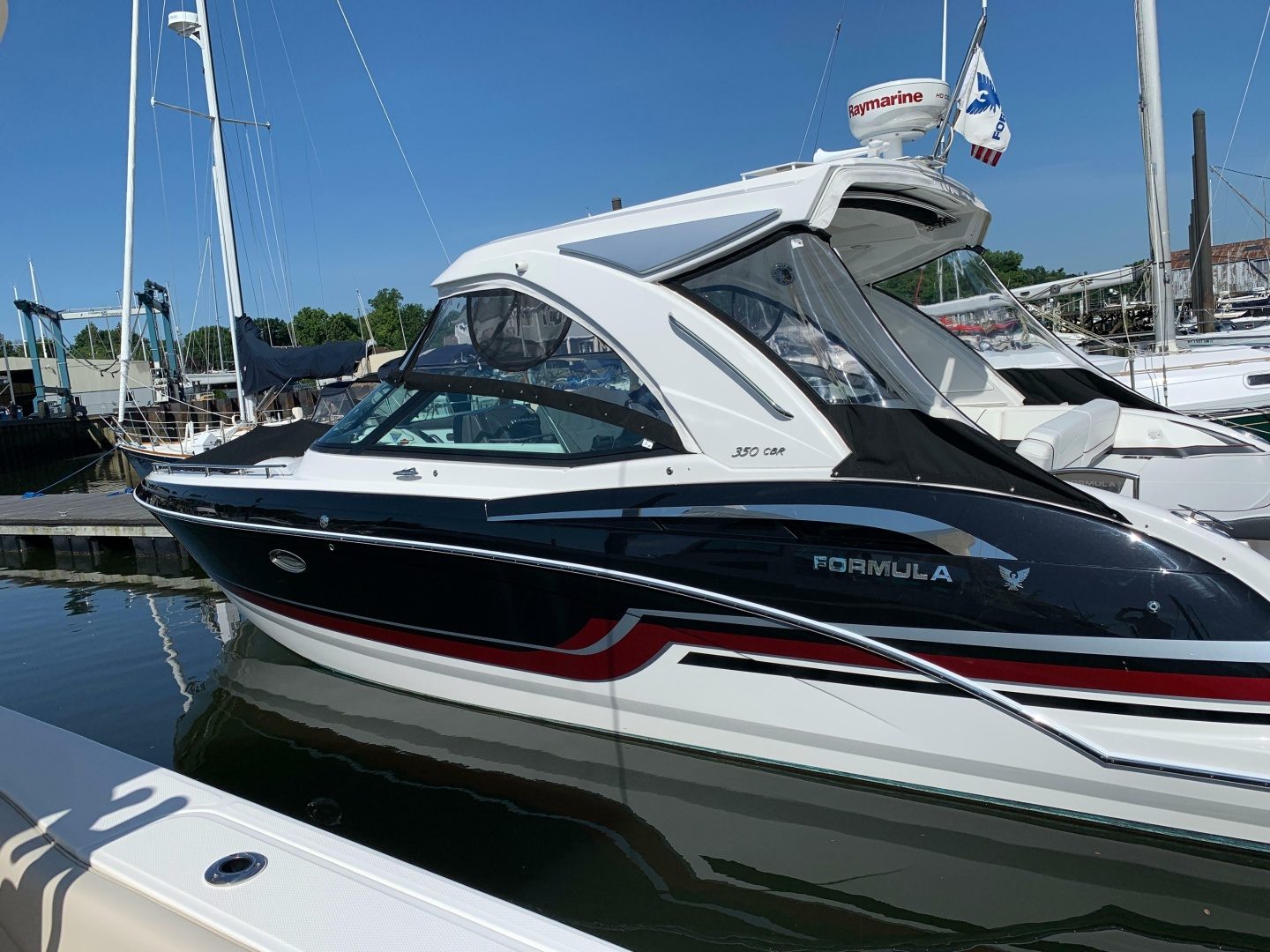 2021 Formula 350 Crossover Bowrider OB - photo 2