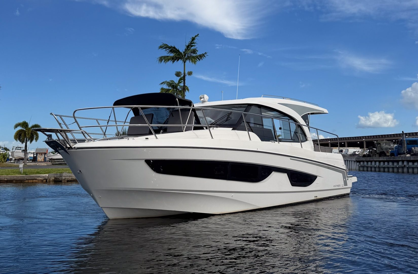 2024 Beneteau Antares 11 Coupe - photo 3