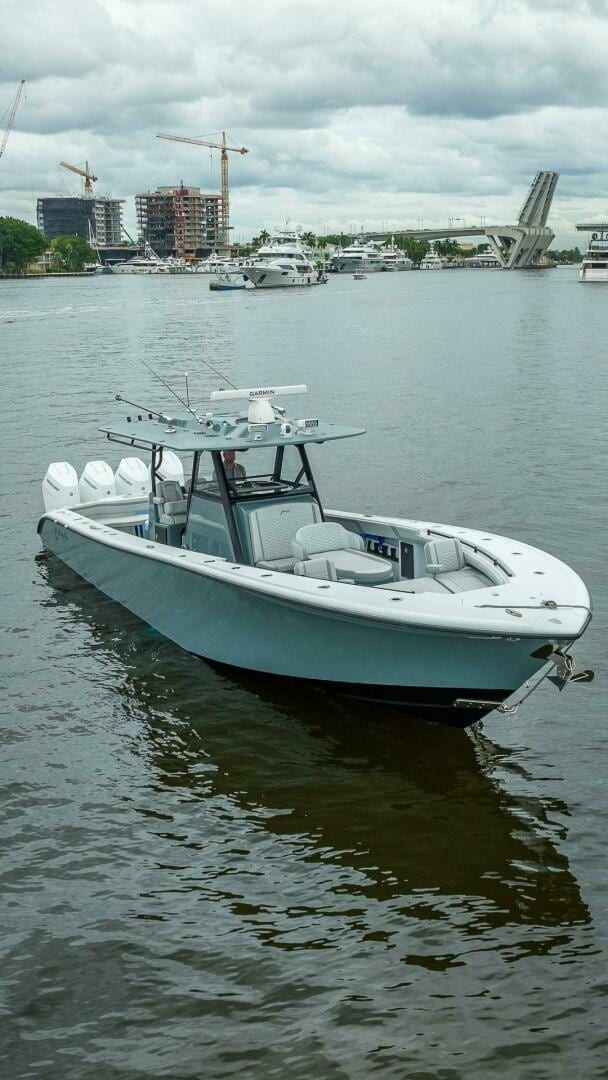 2024 Yellowfin 39 Offshore - photo 3