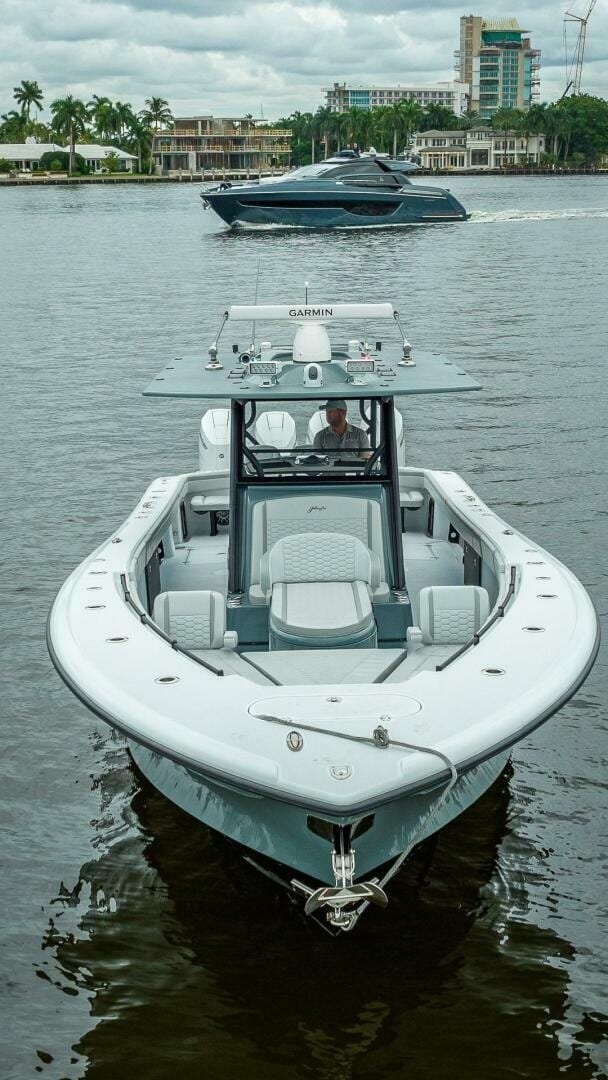 2024 Yellowfin 39 Offshore - photo 2