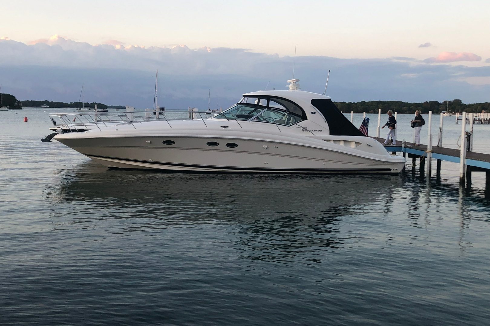 2004 Sea Ray 420 Sundancer - photo 1