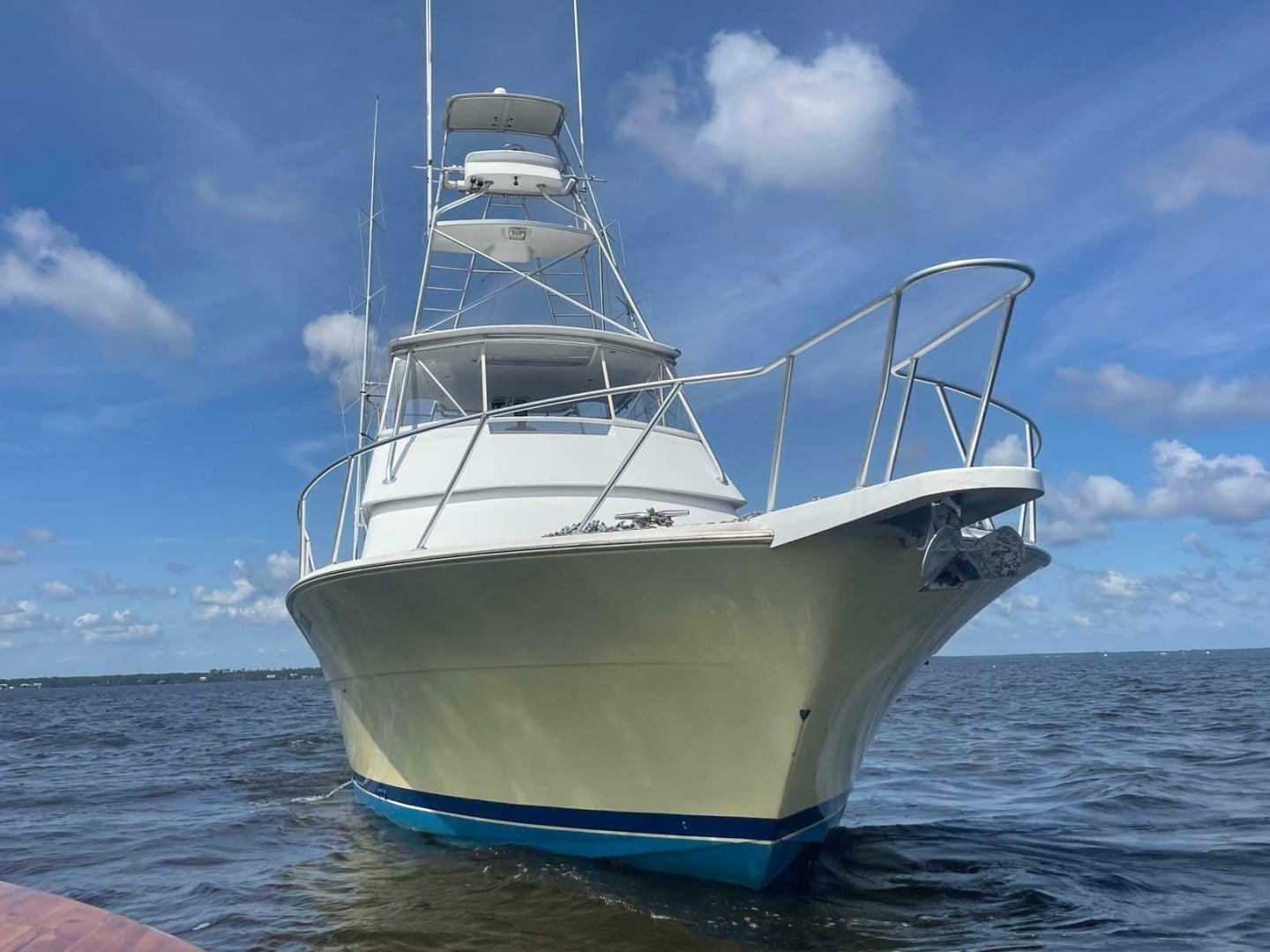 1998 Viking 50 Convertible "Southern Accent" - photo 2