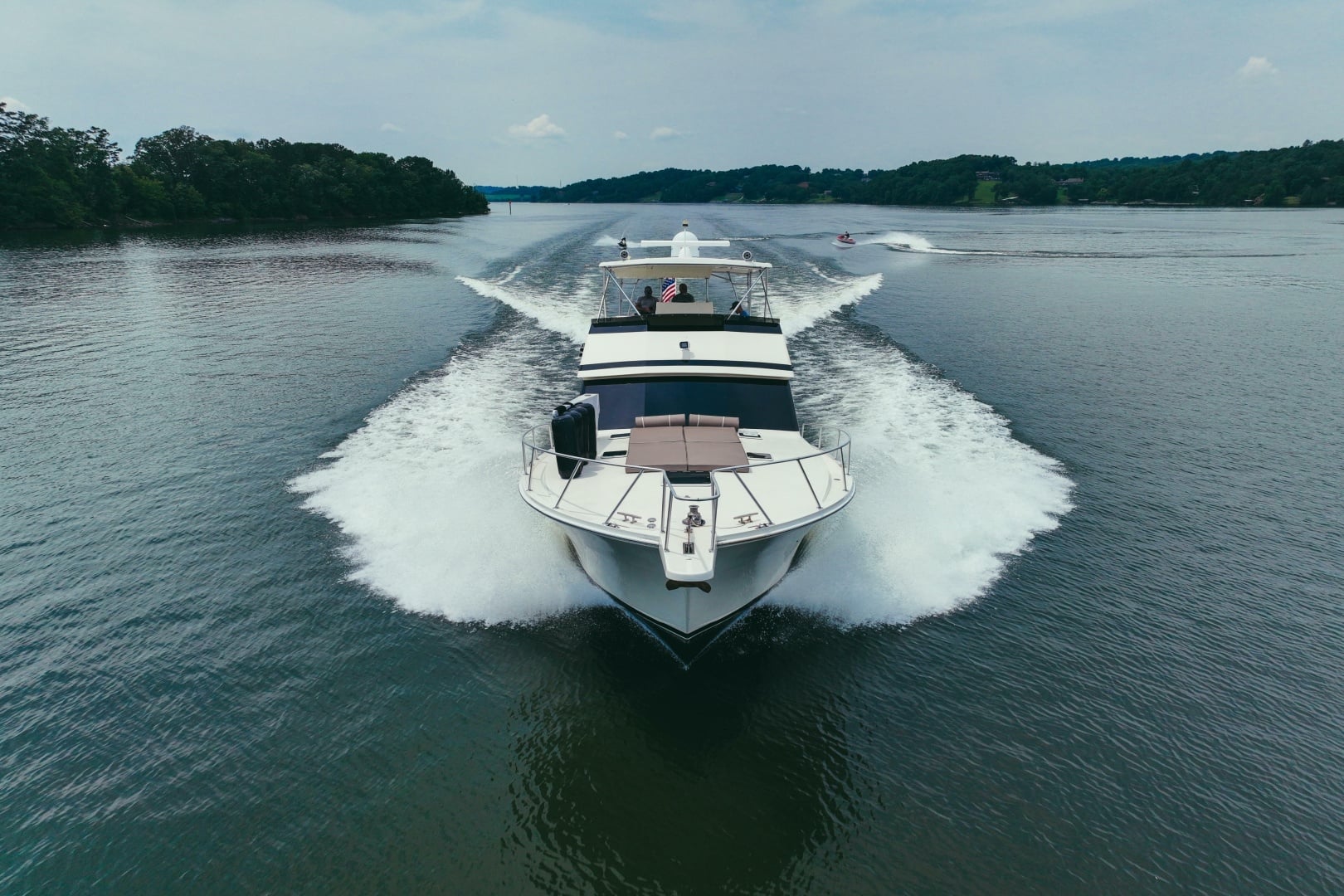 1990 Viking 53 Convertible "Lay A Wake" - photo 3