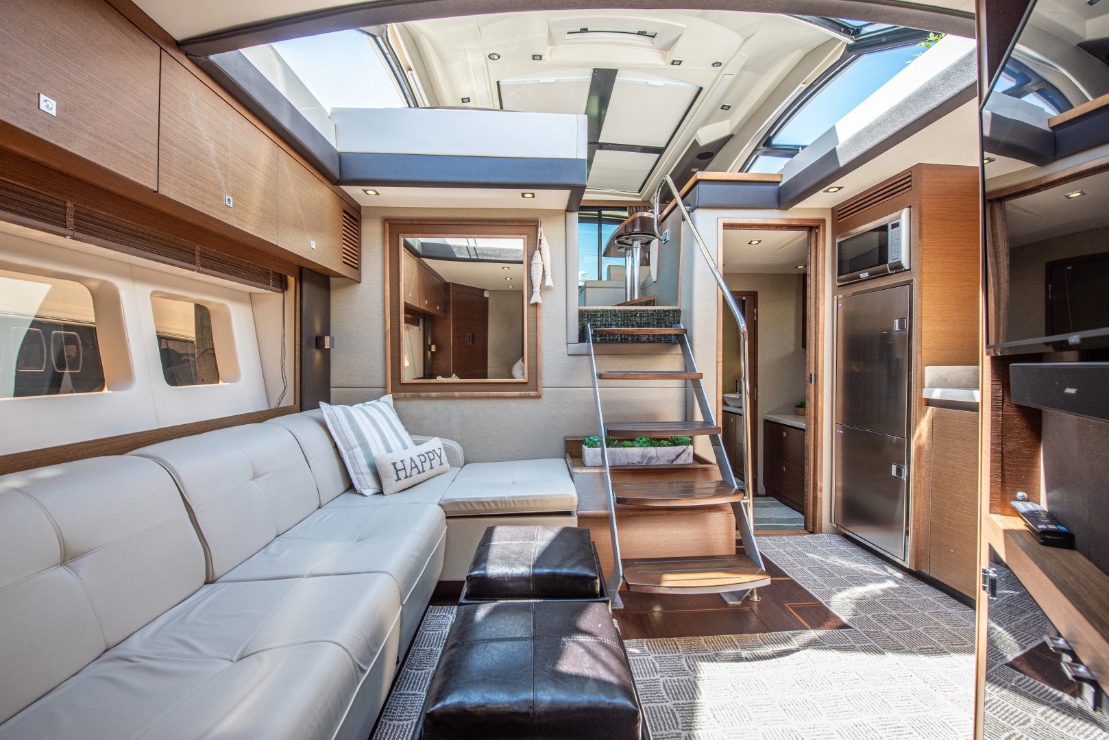 2014 Sea Ray Sundancer 510 "Knot Normal" - photo 3
