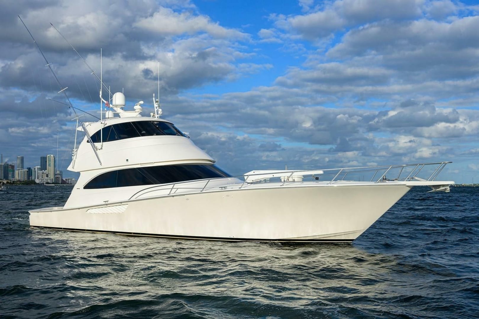 2013 Viking Enclosed Bridge SF 2013 "MARLIN MONROE" - photo 1