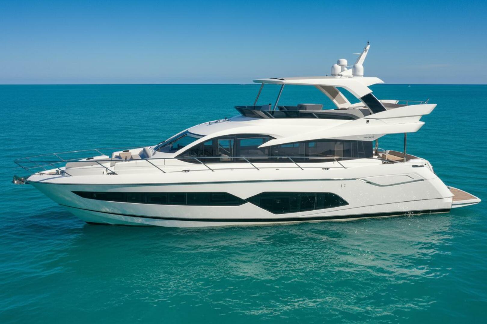2019 Sunseeker Manhattan 66 "SMITTEN" - photo 1