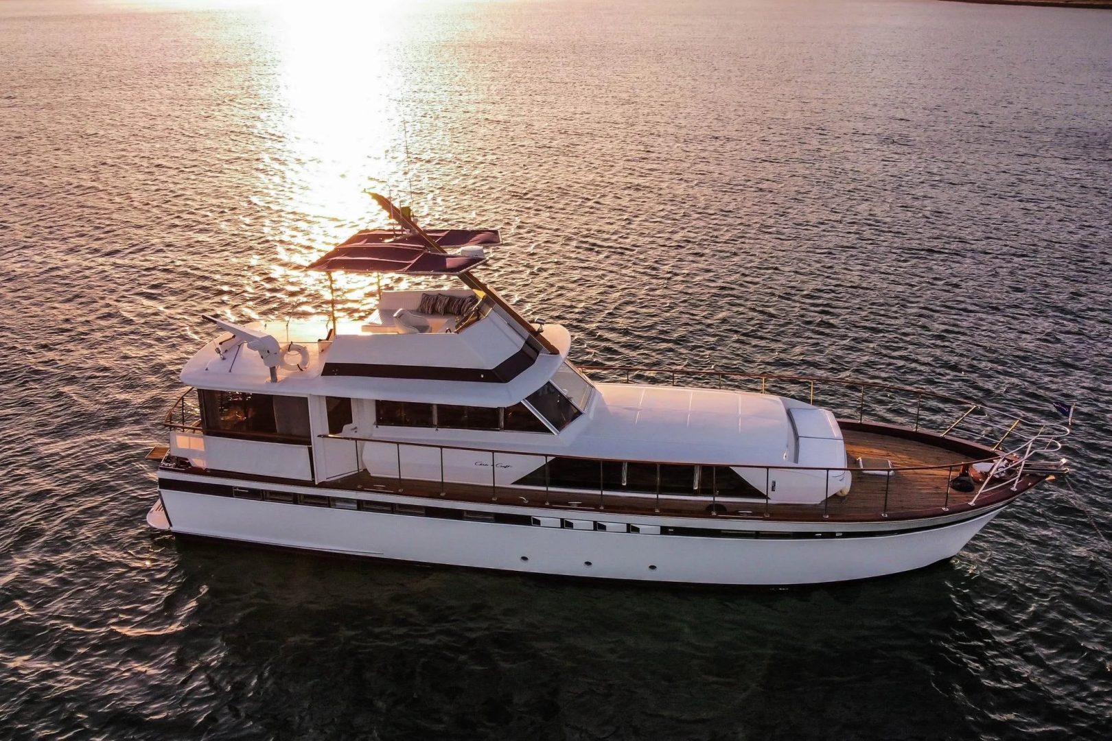 1966 Chris-Craft 57 Constellation "New School" - photo 1