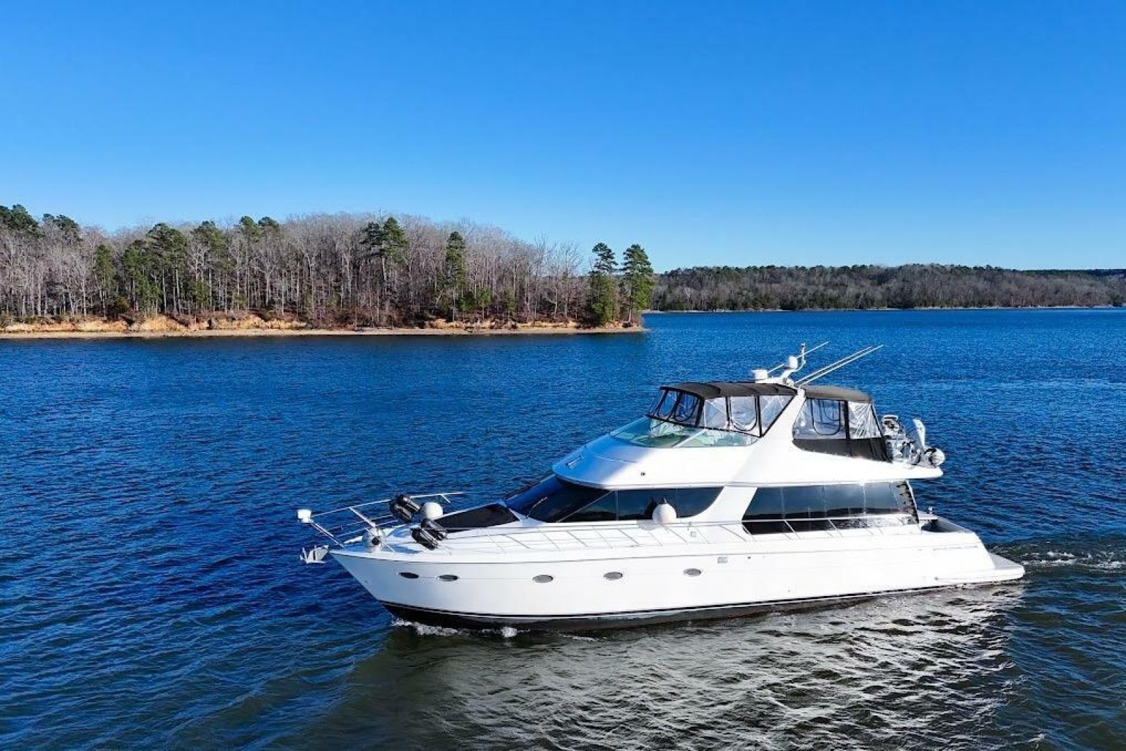 2001 Carver 570 Voyager Pilothouse "Over And Out" - photo 3