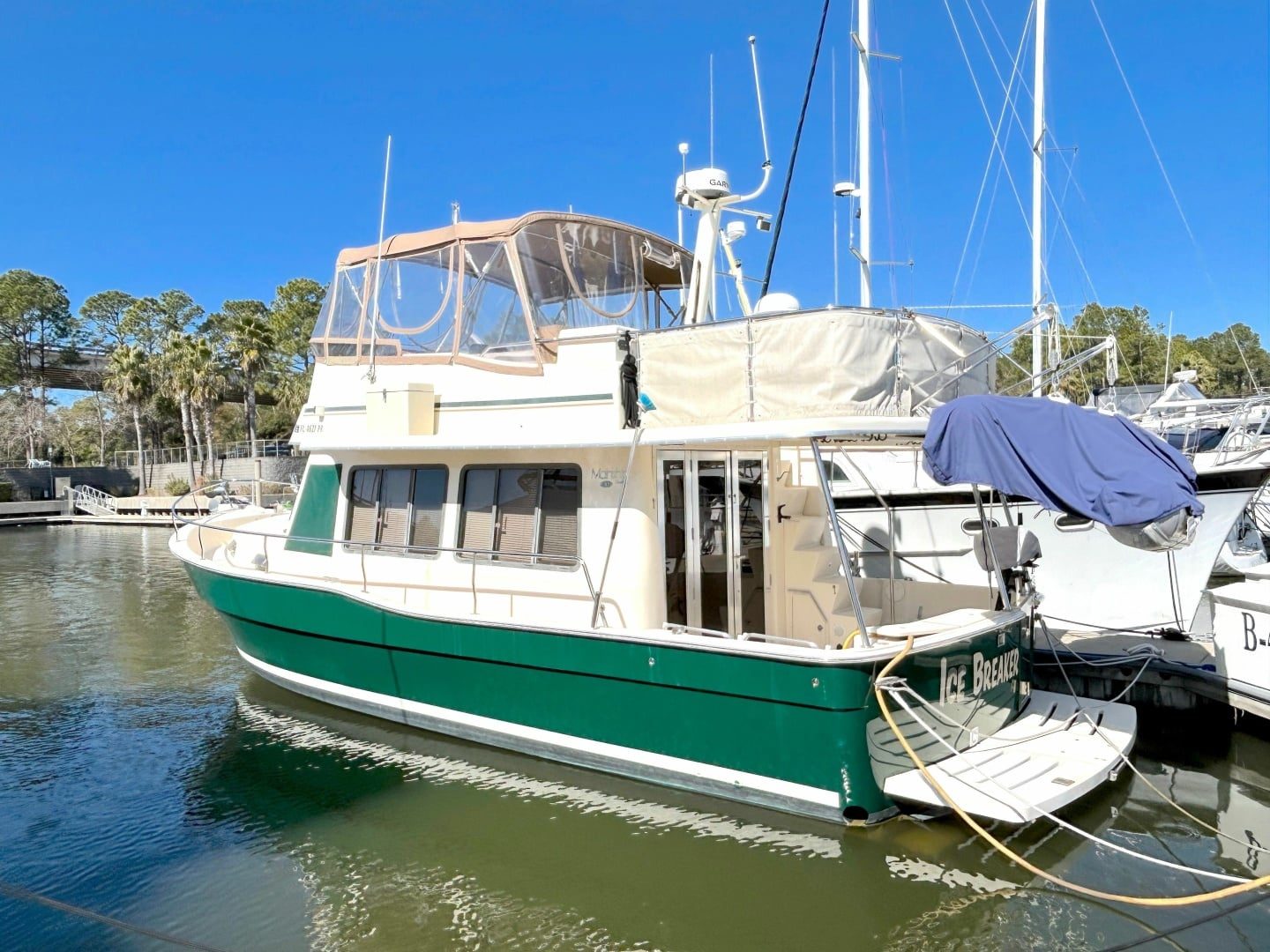 2004 Mainship 400 Trawler "Southern Cross" - photo 1