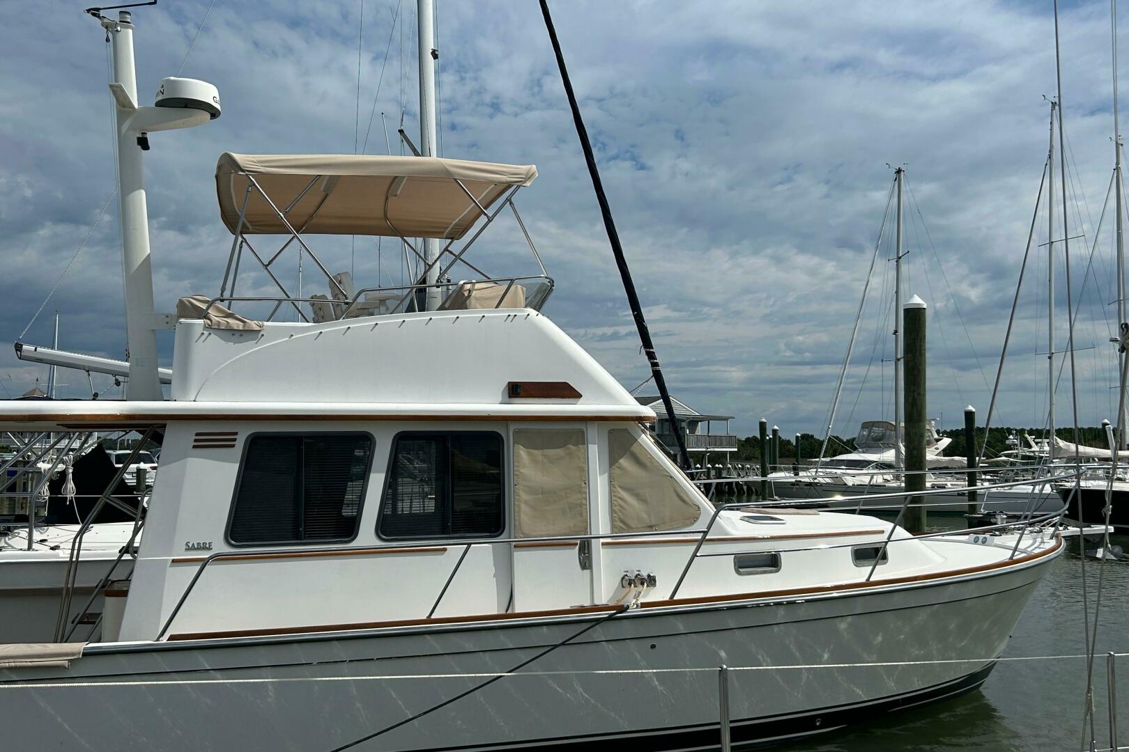 2004 Sabre 36 Flybridge "Ariadna" - photo 1
