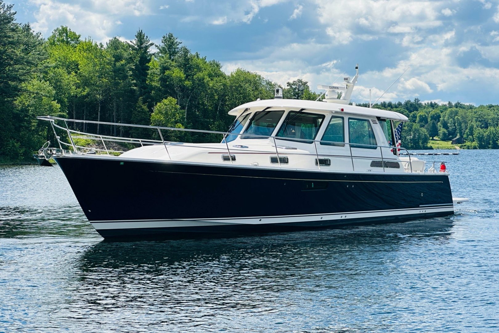 2025 Sabre 48 Salon Express "Peregrine" - photo 2