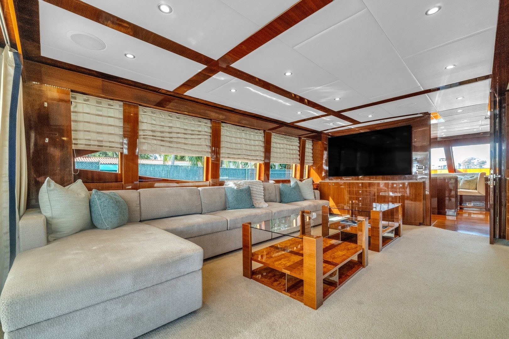 2015 Hargrave Flybridge "QUIET SUN" - photo 2