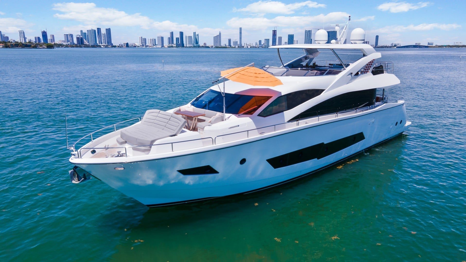 2018 Sunseeker 86 Yacht "Docqua" - photo 3