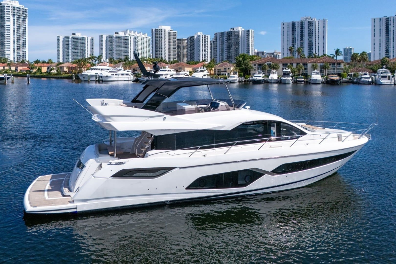 2023 Sunseeker Manhattan 68 - photo 1