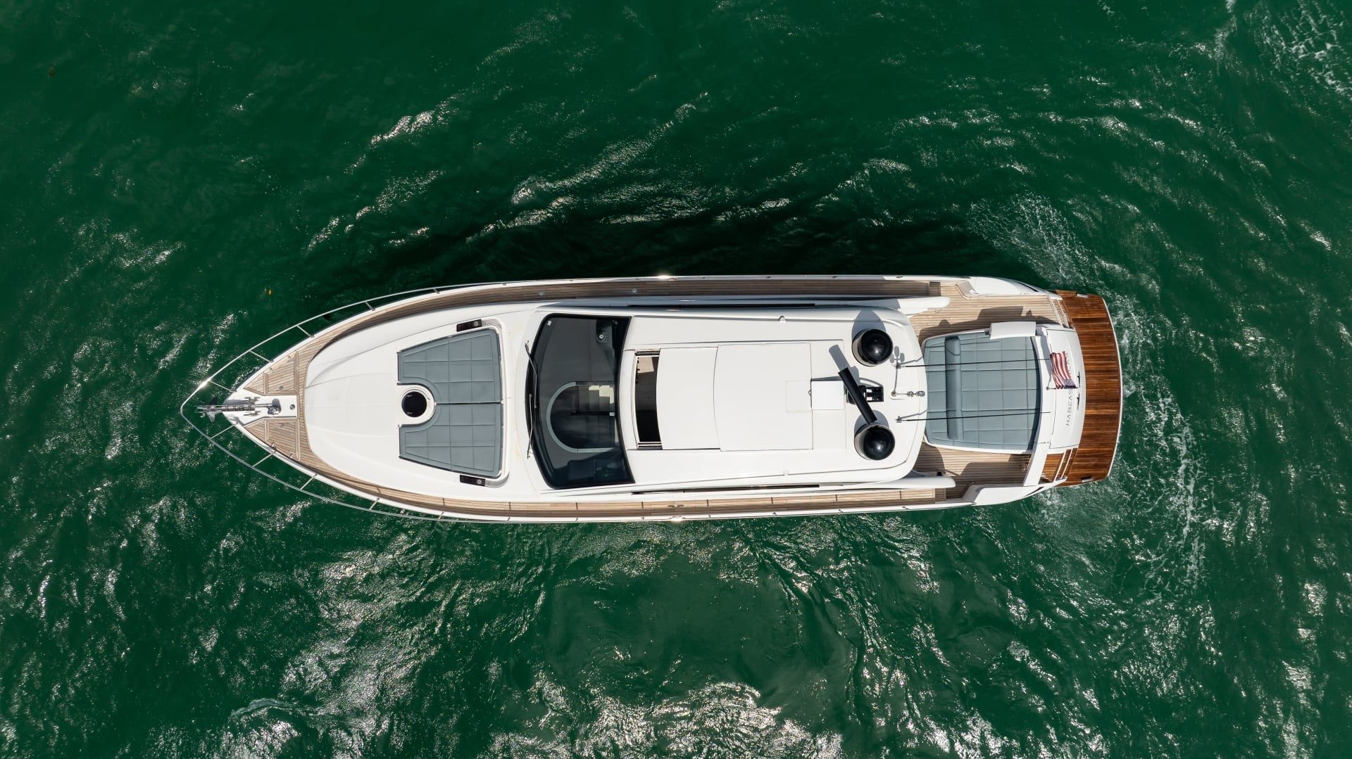 2020 Pershing 62 "Habeas Orcas" - photo 2