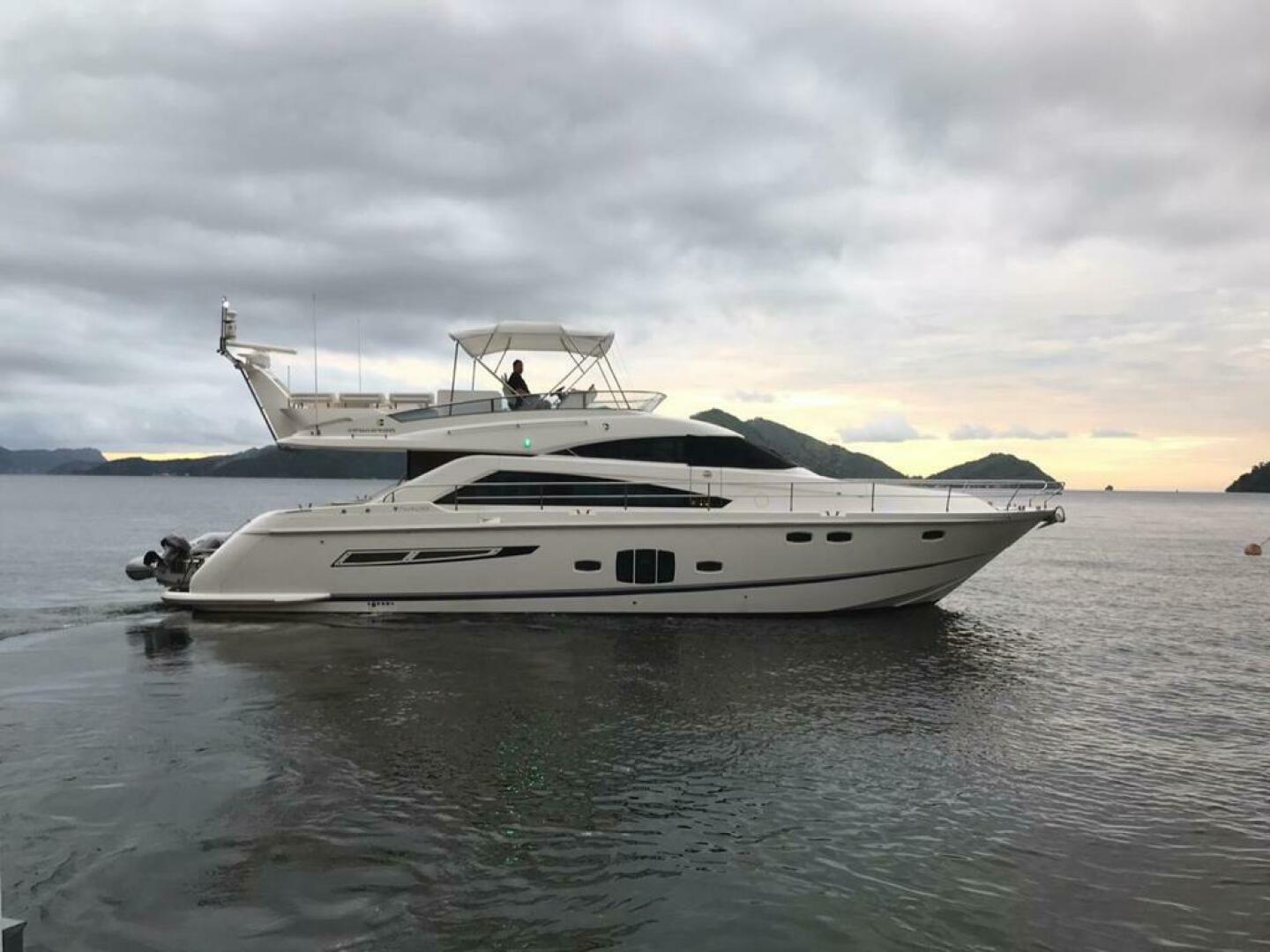 2010 Fairline Squadron 55 "Casa Amigos" - photo 1