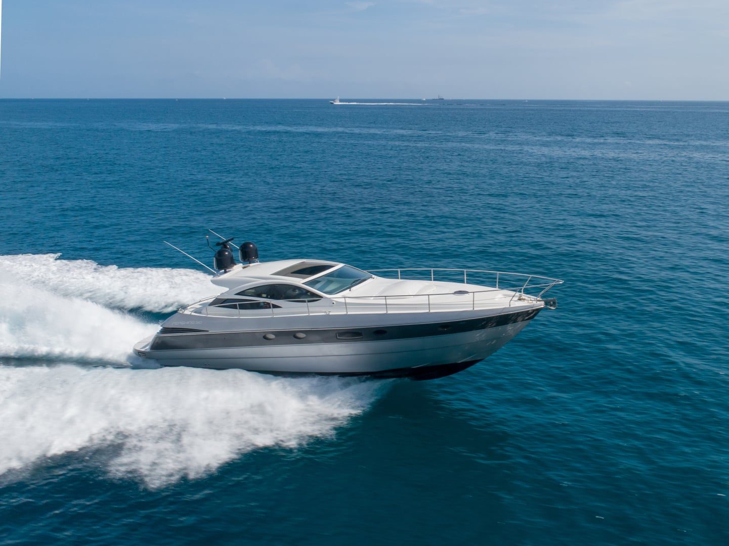 2004 Pershing Express - photo 1
