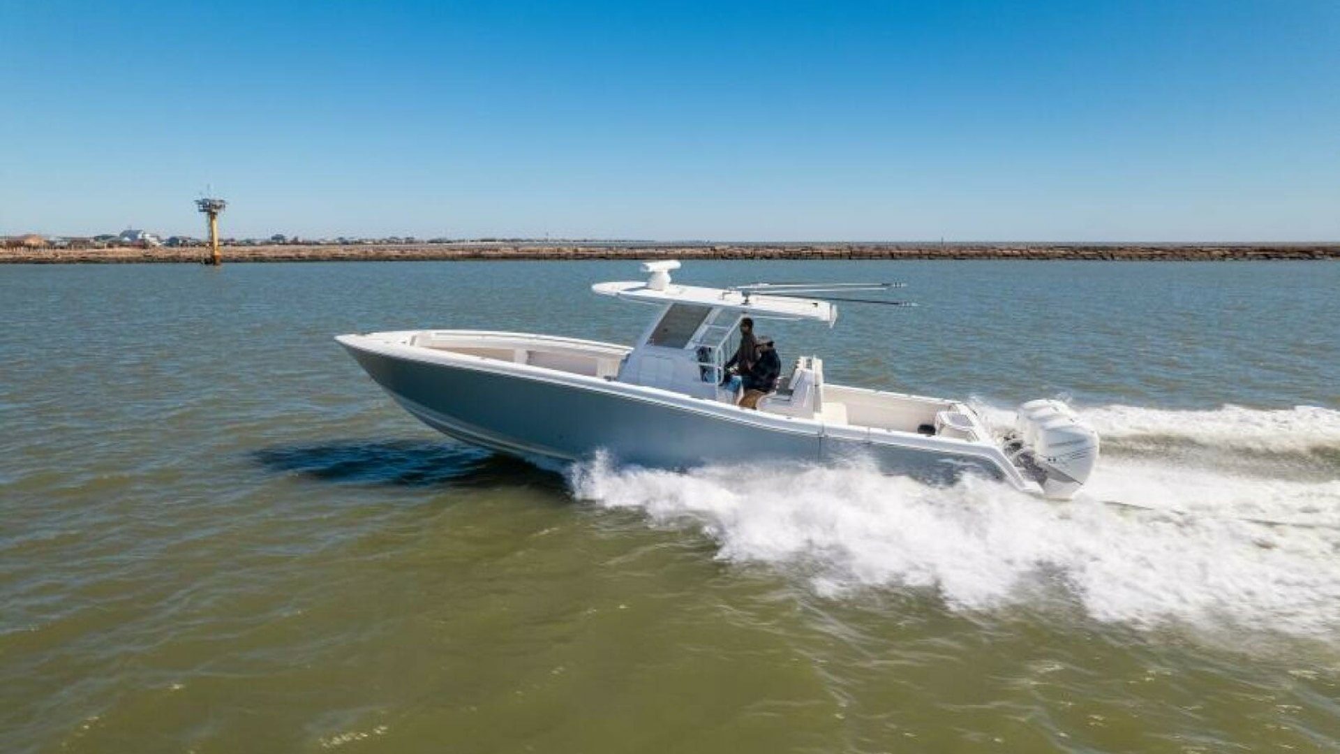 2019 Invincible 39 Open - photo 1