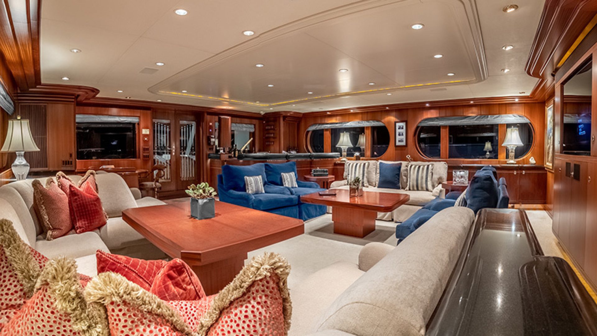 1992 Feadship "NEVER ENOUGH" - photo 3