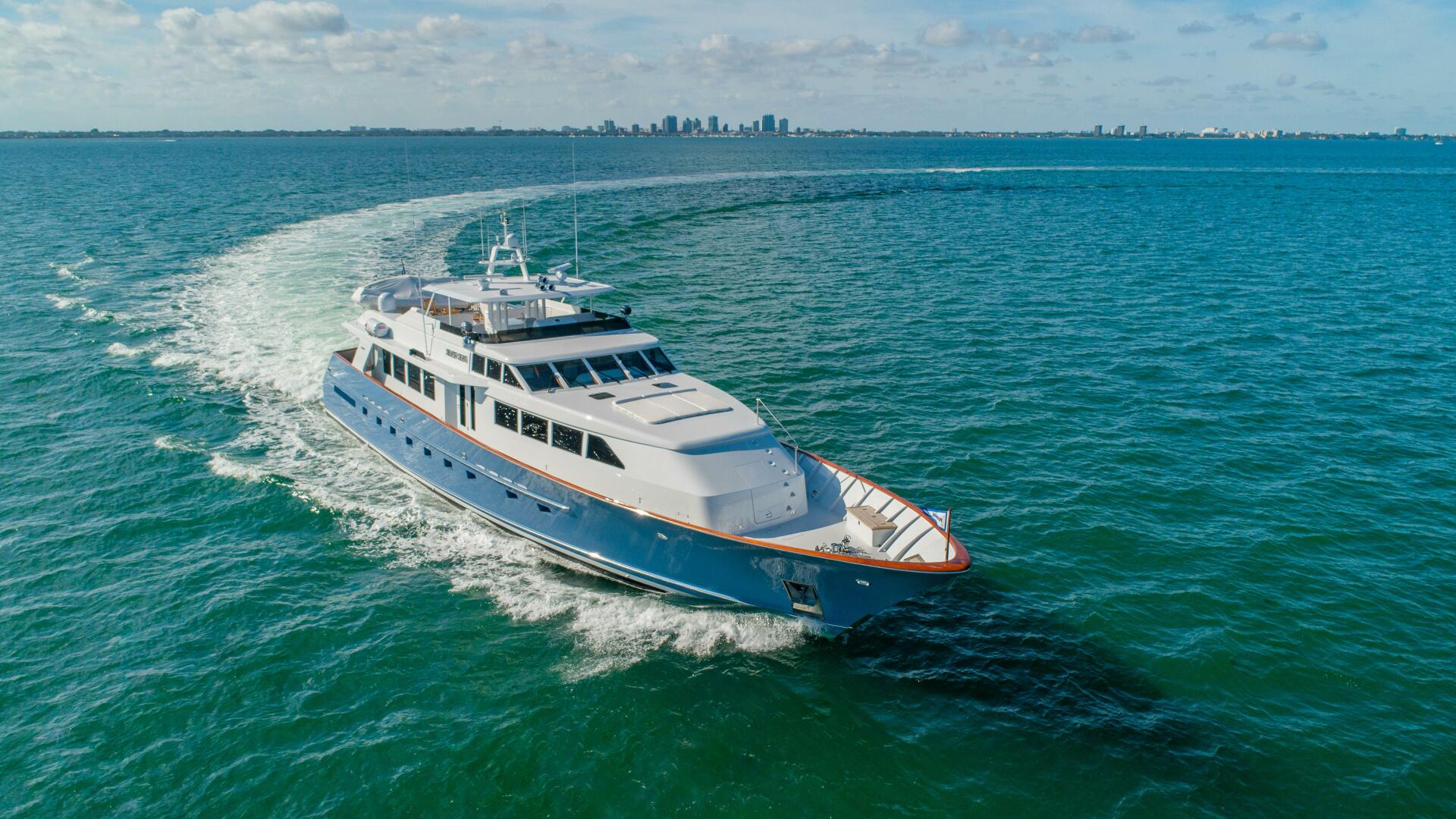 1998 Burger Raised Pilothouse "SILVER SEAS" - photo 1