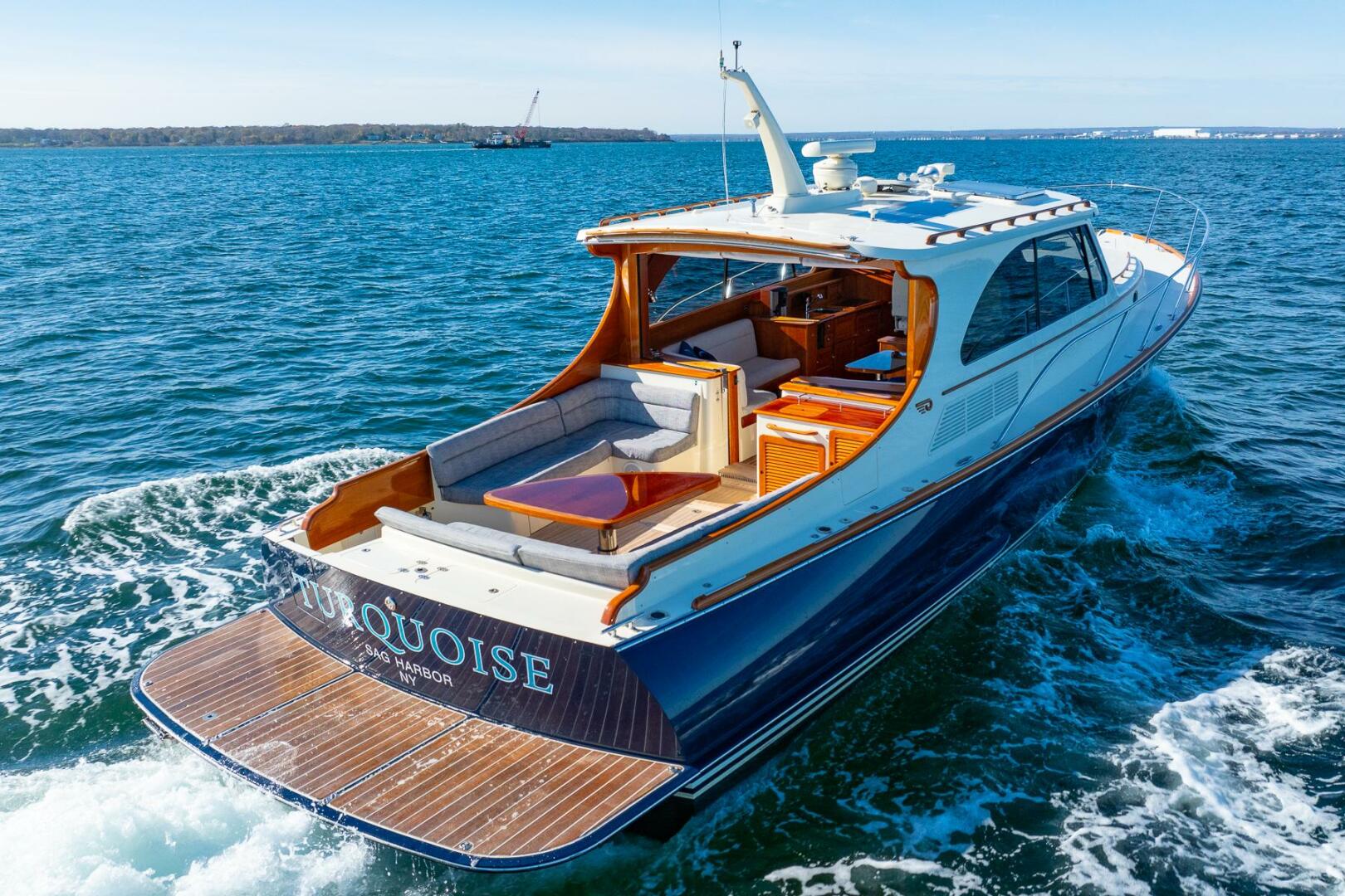 2017 Hinckley Talaria 43 "TURQUOISE name reserved" - photo 2
