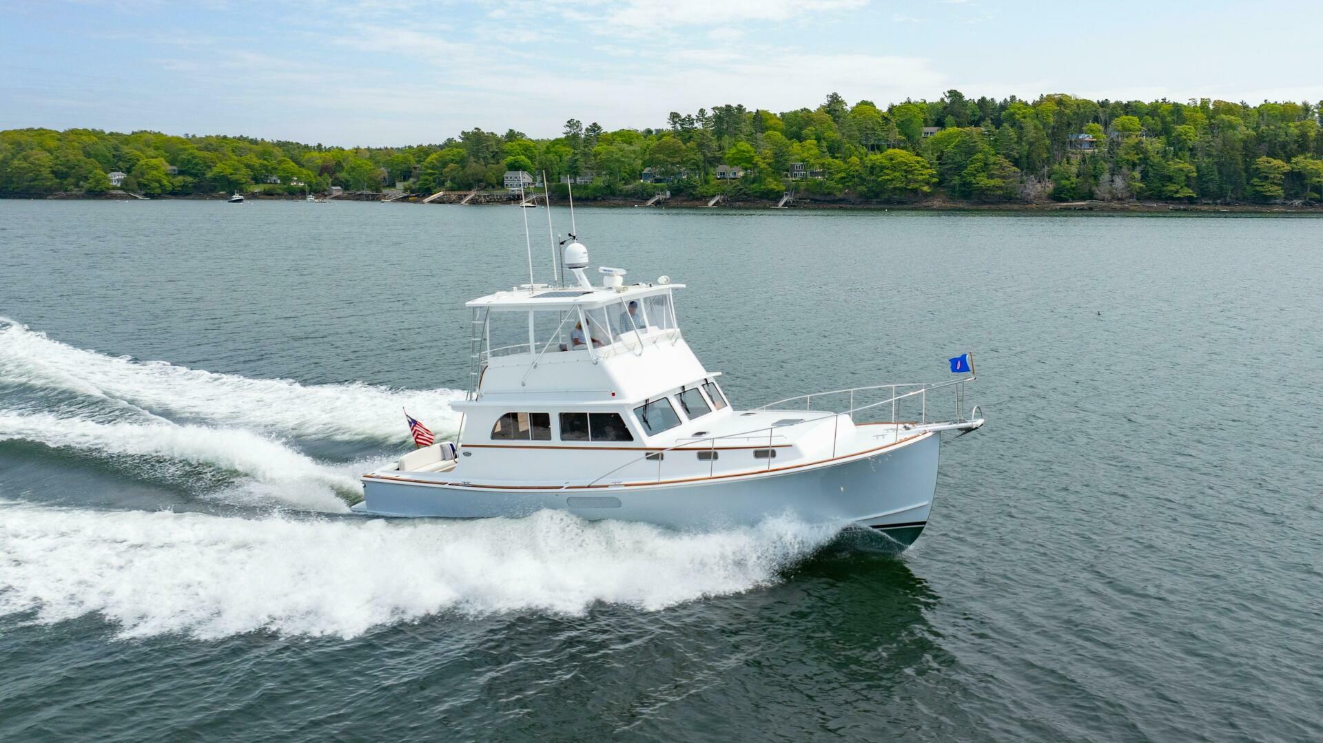 2019 Lowell Flybridge "NORUMBEGA" - photo 1