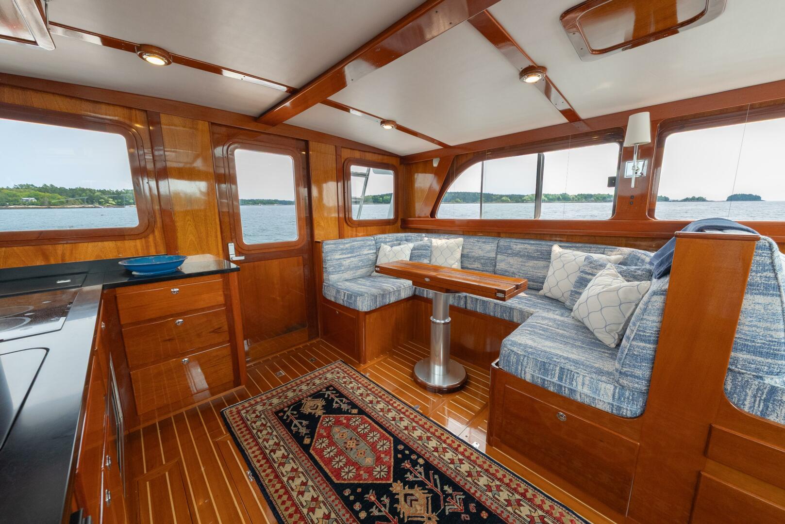 2019 Lowell Flybridge "NORUMBEGA" - photo 3