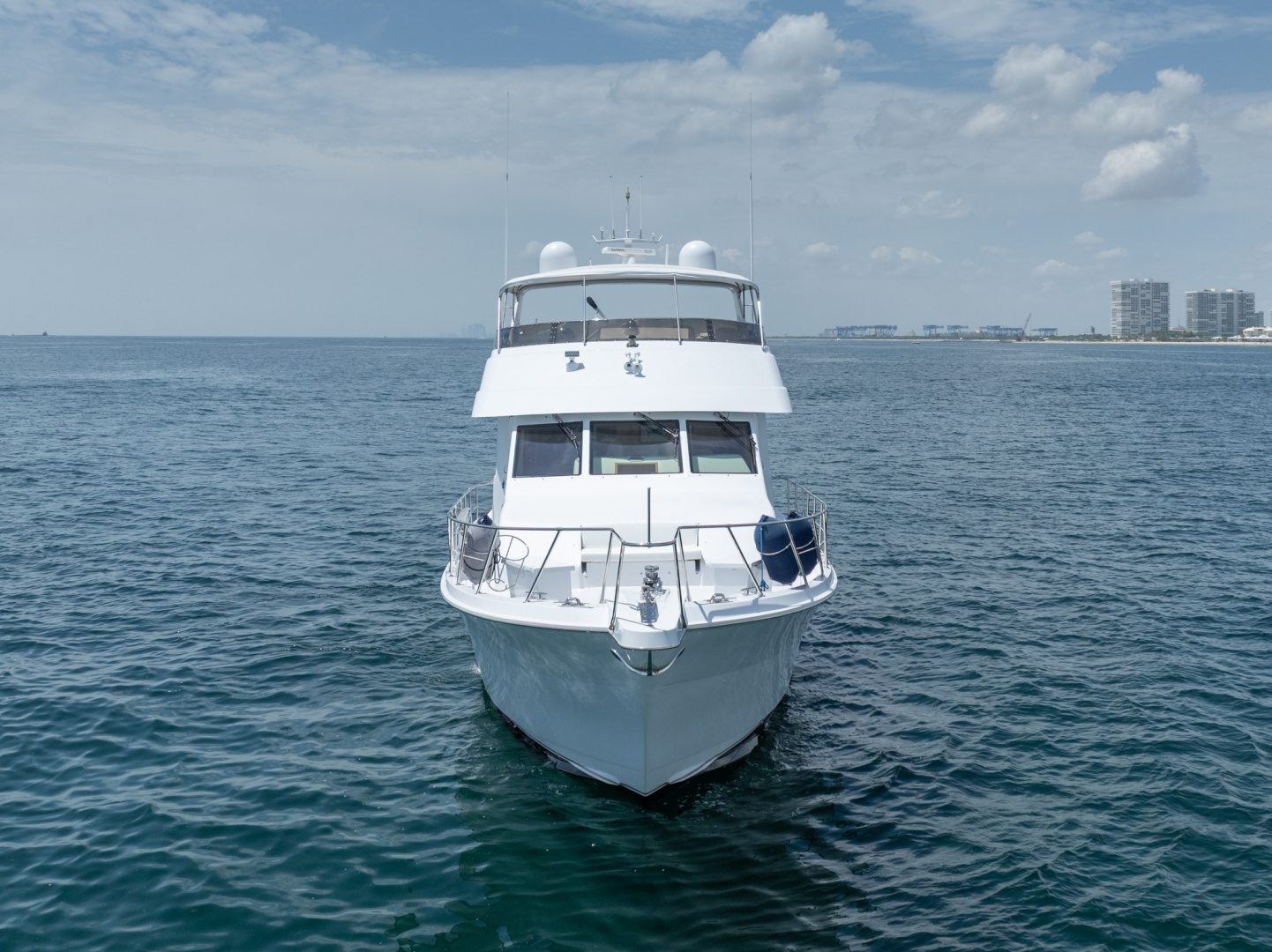 2000 Hatteras 75 Sport Deck "Island Dancer" - photo 3