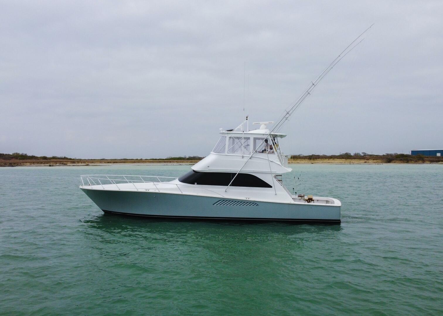 2005 Viking 52 Convertible - photo 1