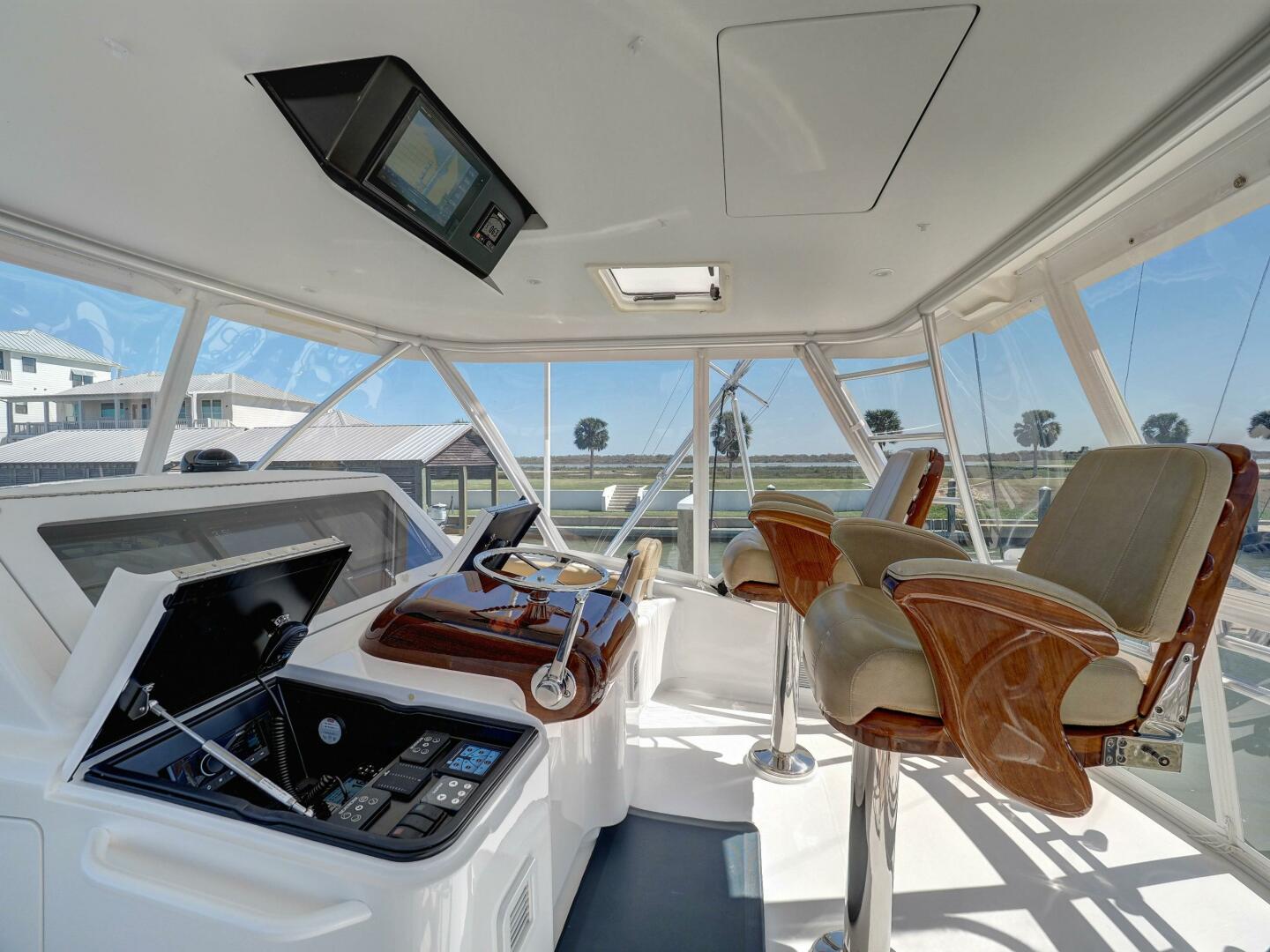 2017 Viking 52 Convertible "No Te Dije" - photo 3