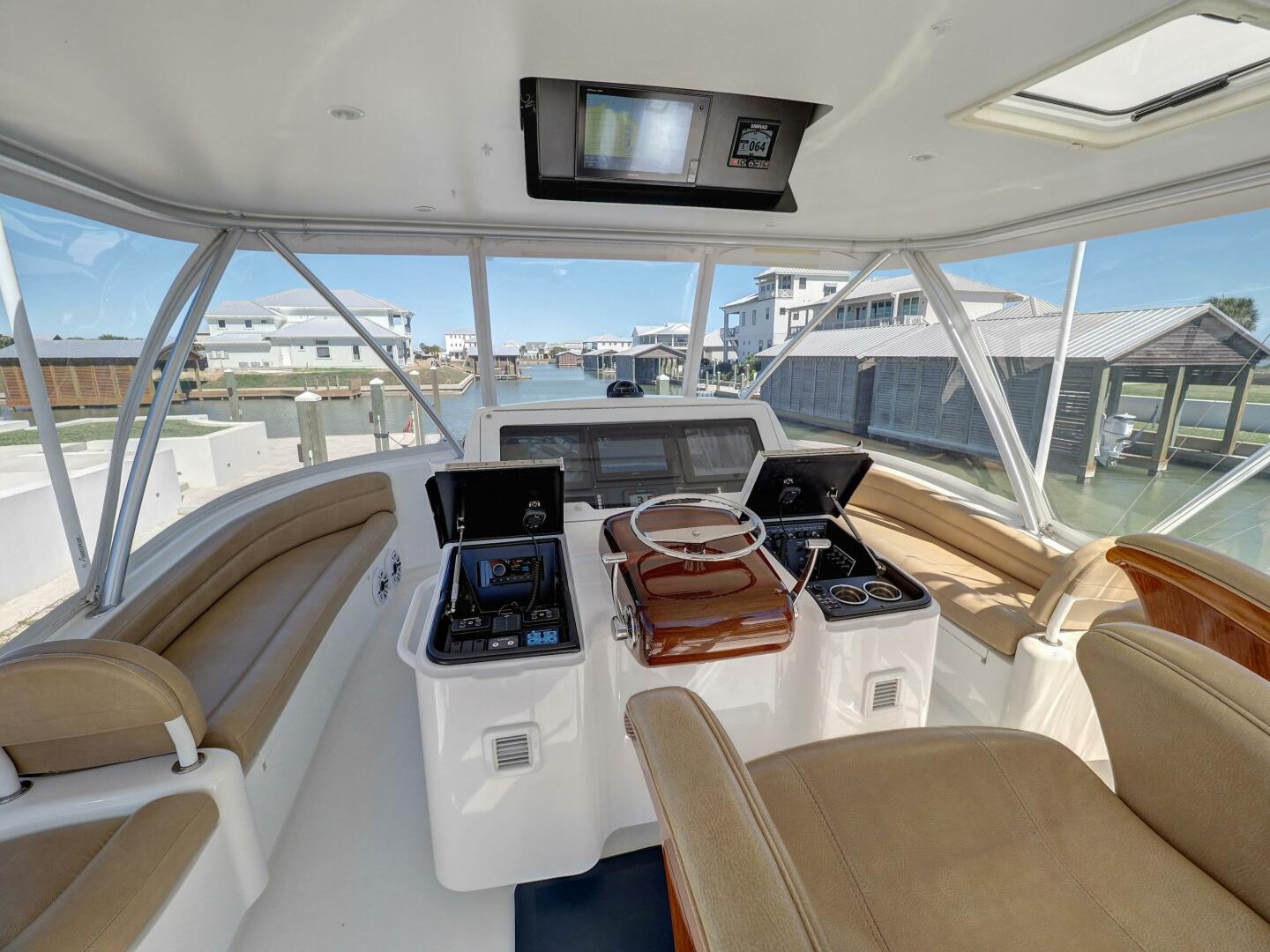 2017 Viking 52 Convertible "No Te Dije" - photo 2