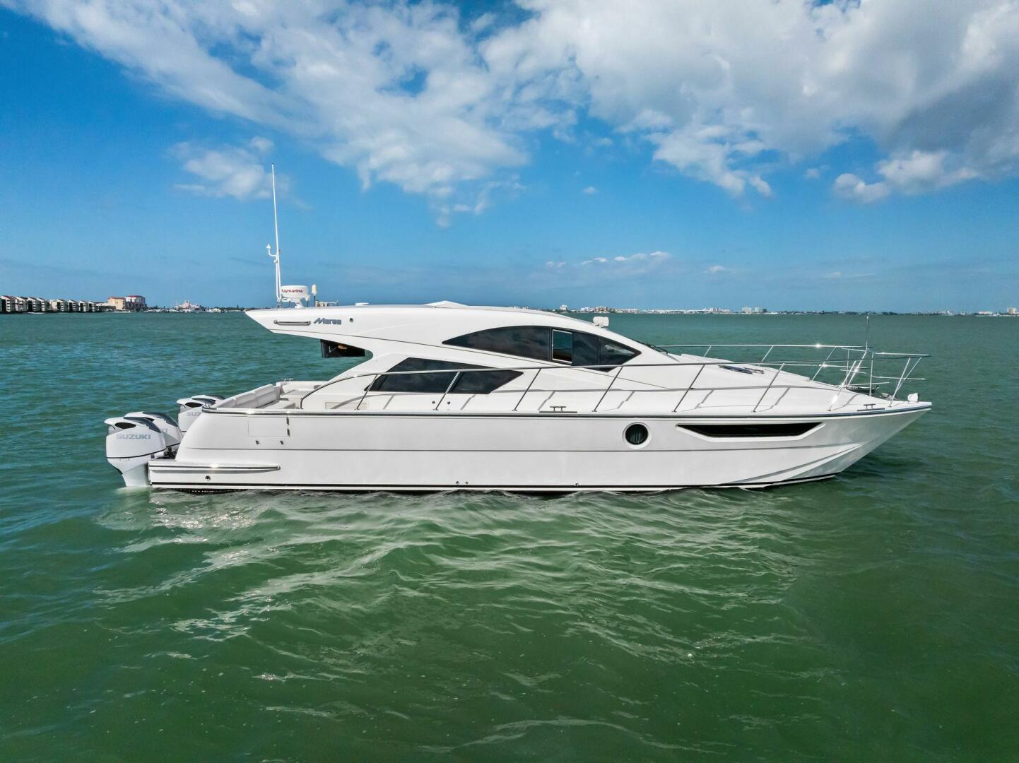 2018 Mares 47 Outboard Express Catamaran "Venture" - photo 1