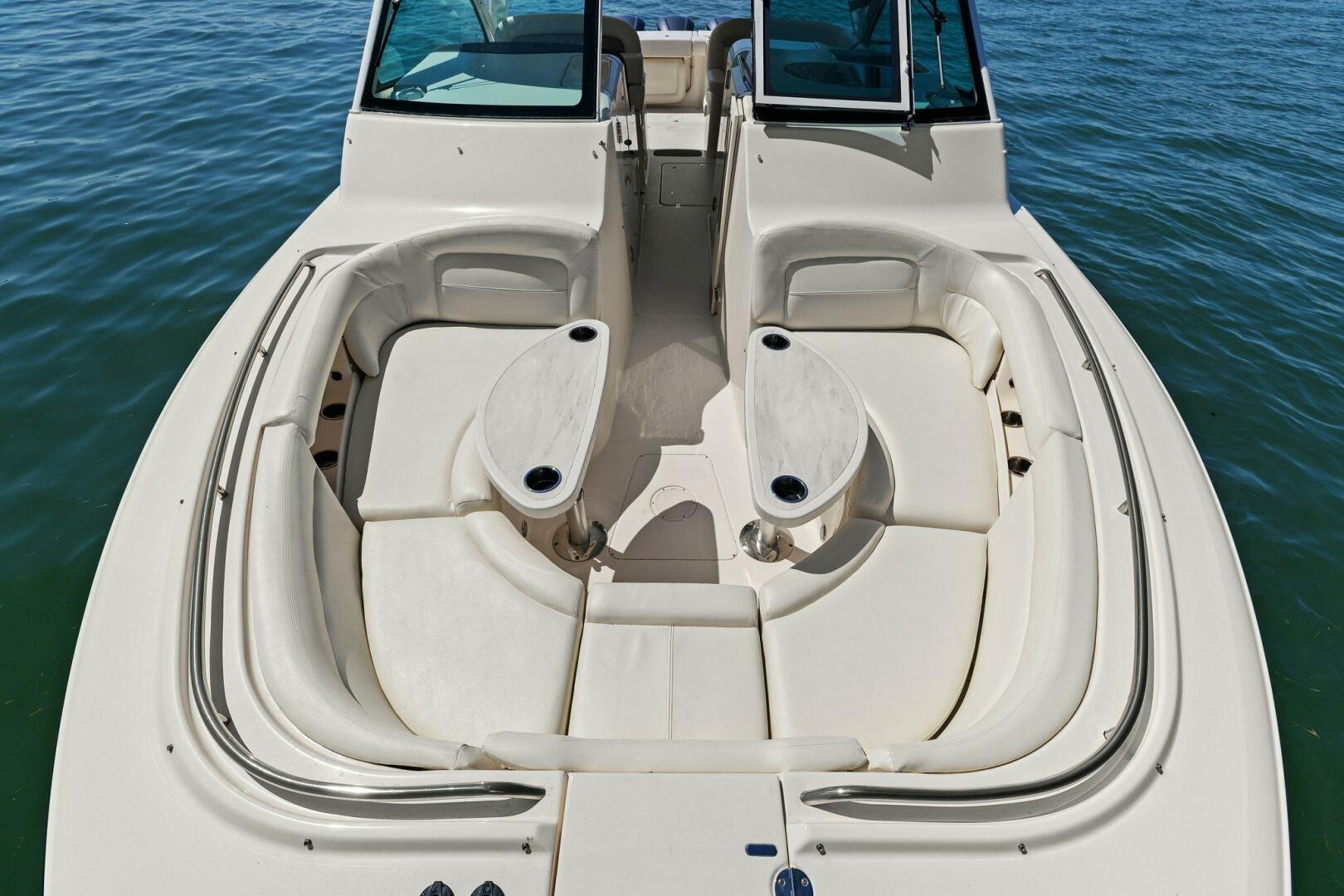 2016 Grady-White 330 Express - photo 2
