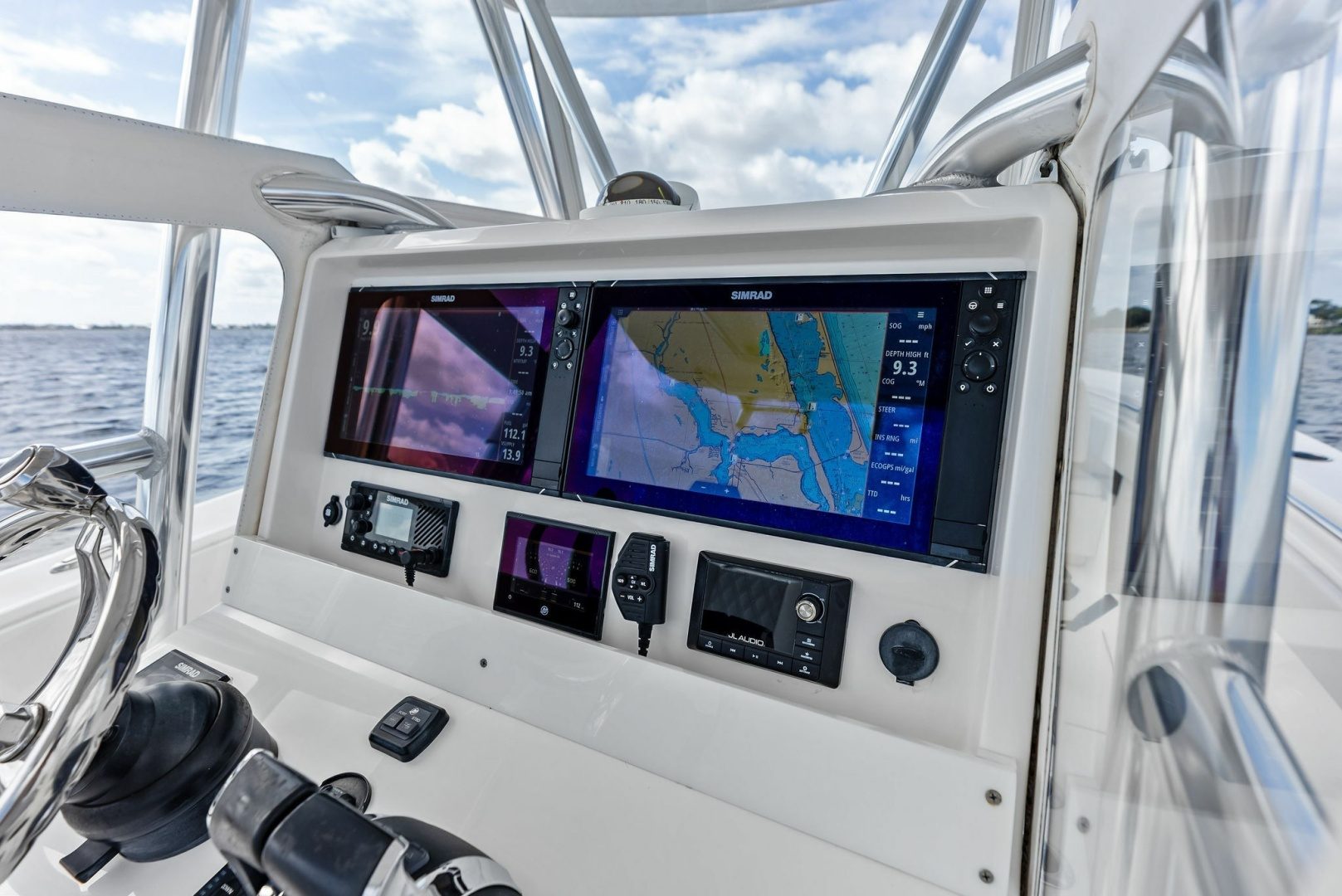 2020 Invincible 33 Open Fisherman - photo 3