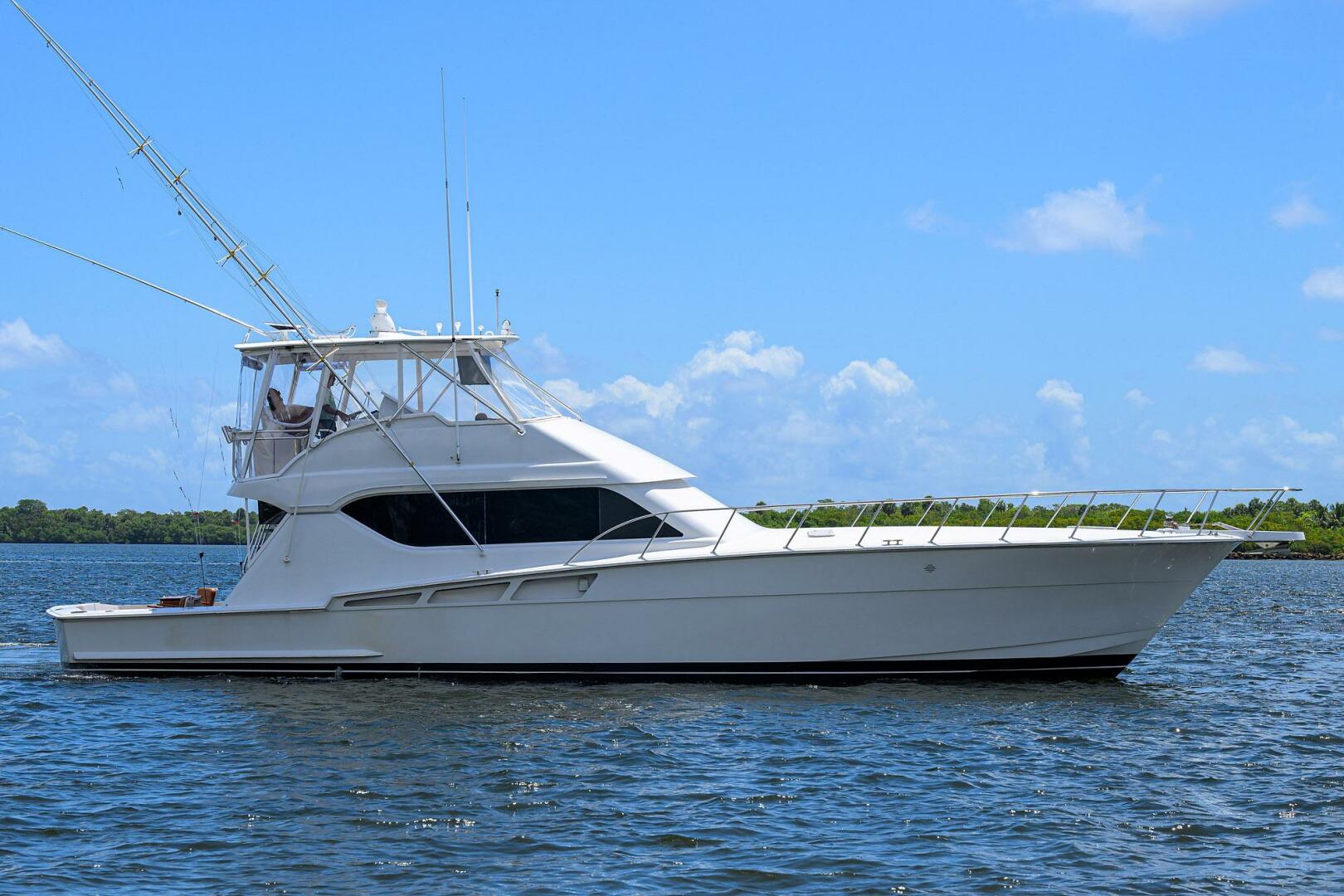 2001 Hatteras Convertible "Danna Maria" - photo 1