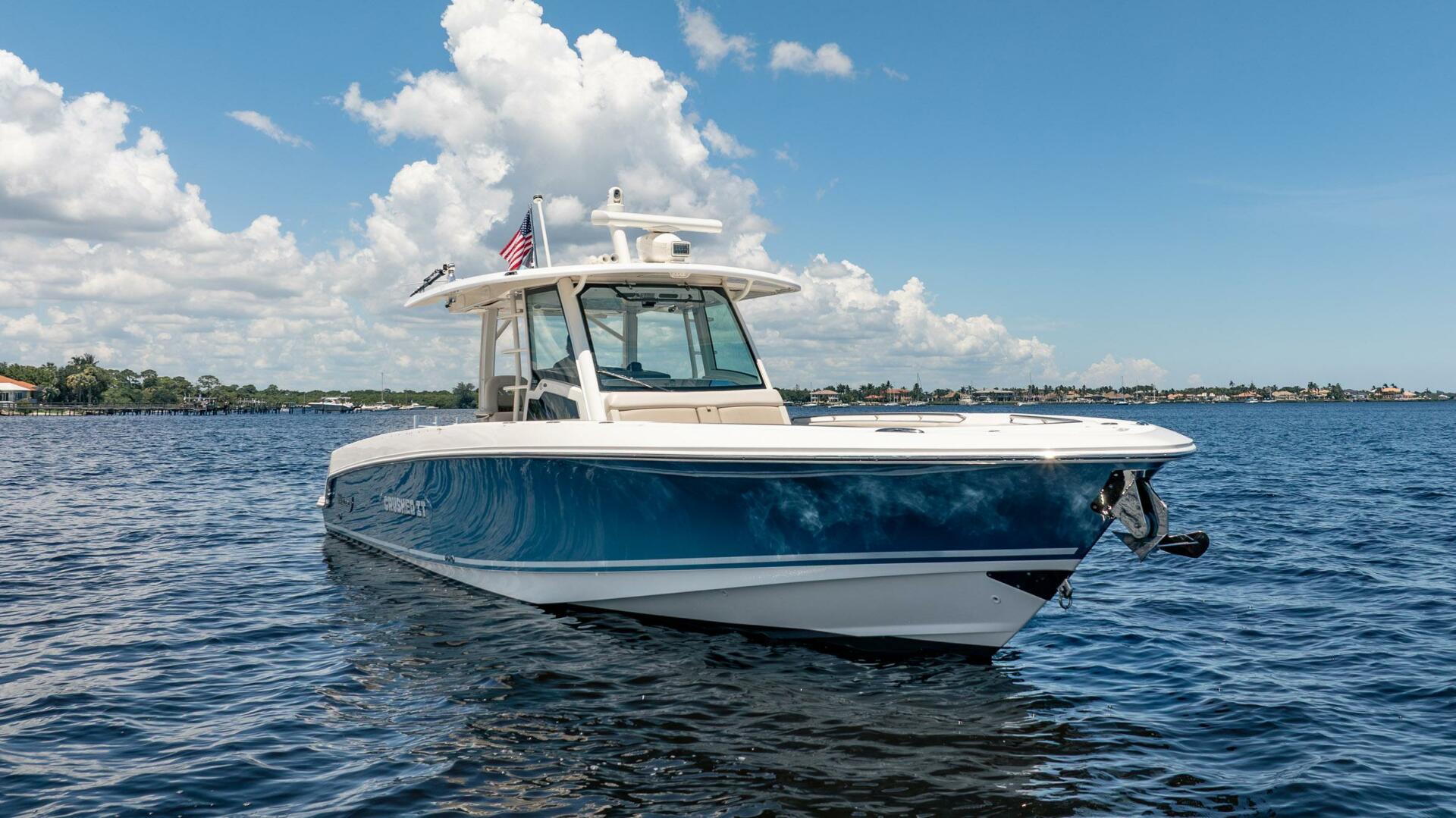 2018 Boston Whaler 380 Outrage "Crushed It" - photo 2