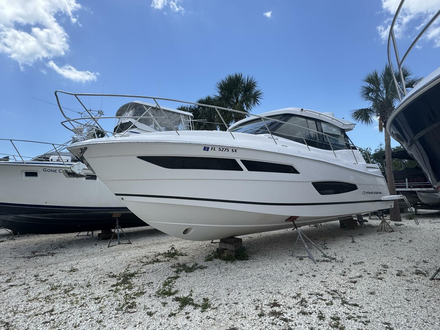 2021 Regal 38 XO - photo 2