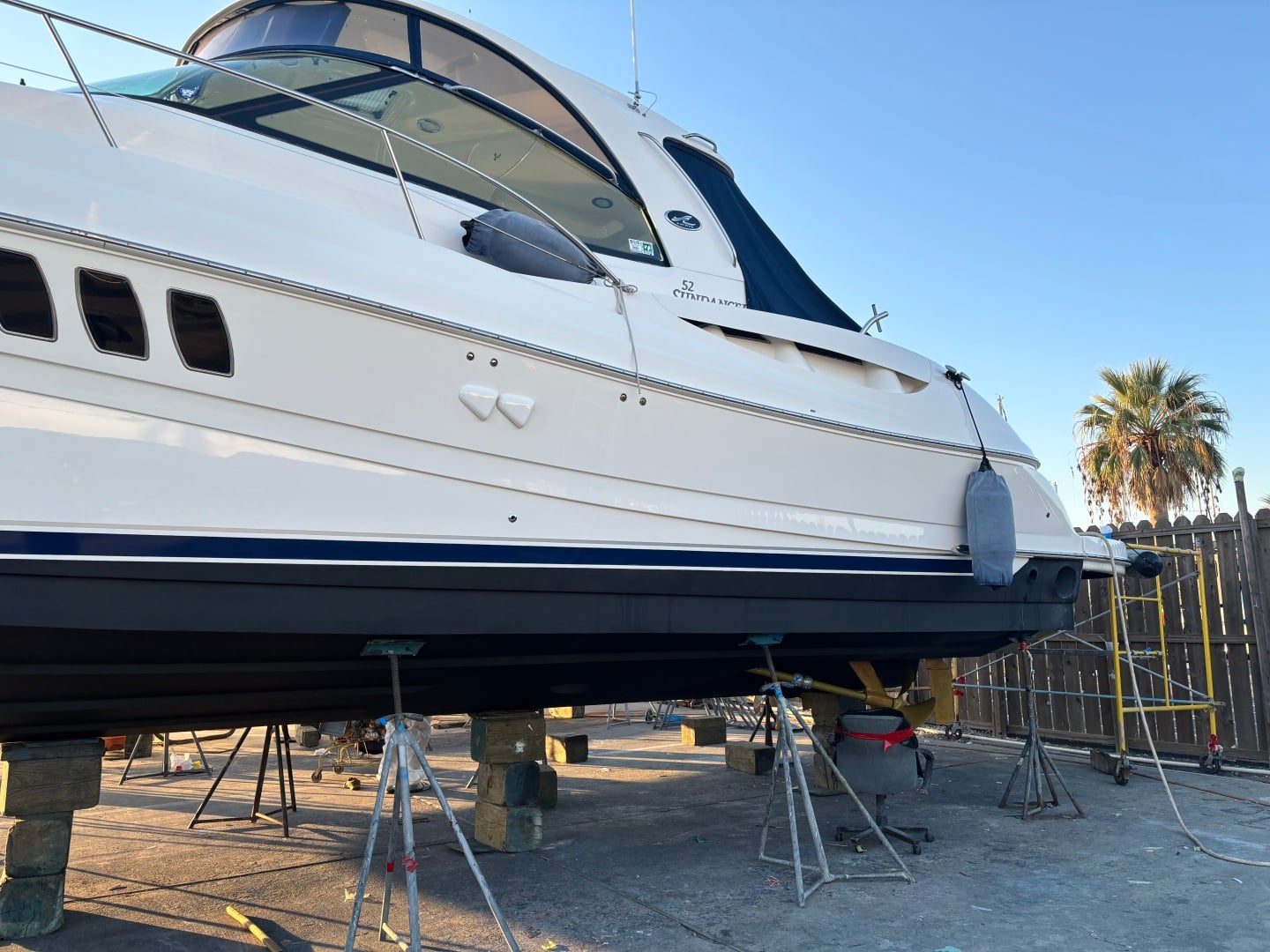 2009 Sea Ray 52 SUNDANCER - photo 3