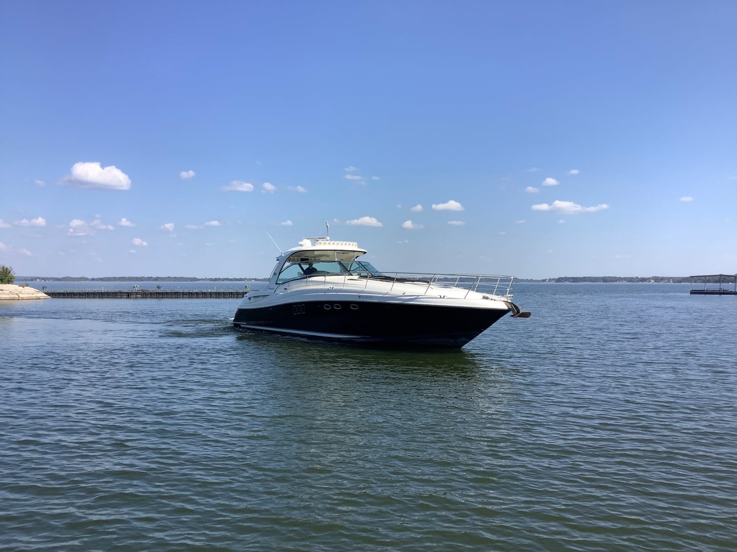 2007 Sea Ray 52 SUNDANCER - photo 2