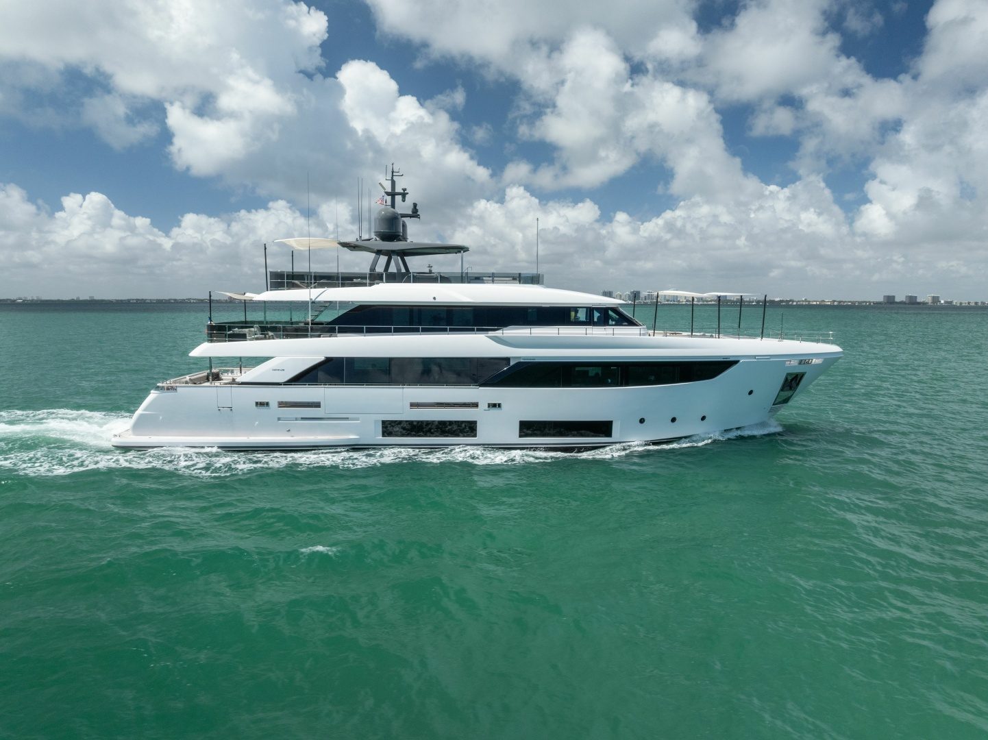 2023 Custom Line 33 Navetta "LUMPASAURUS" - photo 1