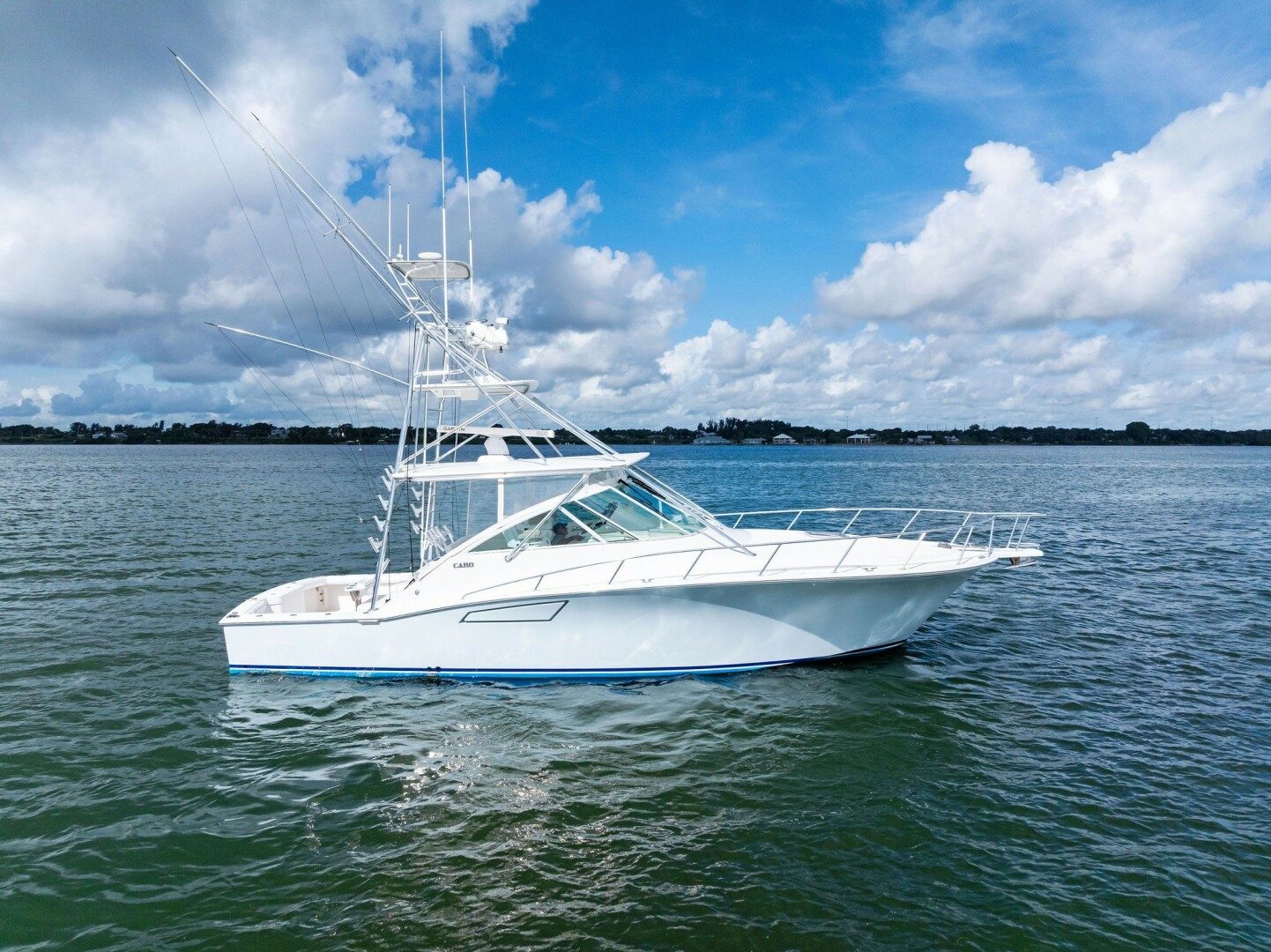 2004 Cabo 40 Hardtop Express "Pescador" - photo 1
