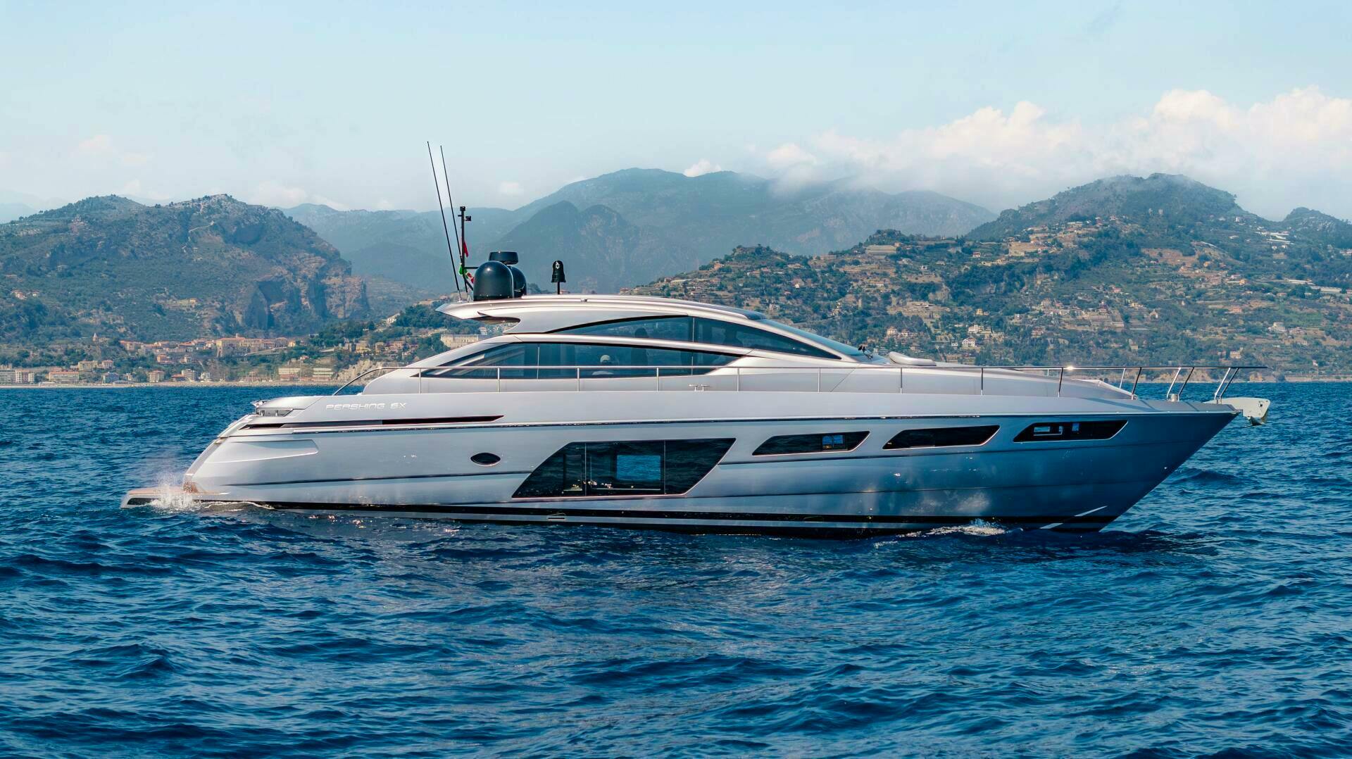 2023 Pershing "SILVER MISSILE" - photo 1