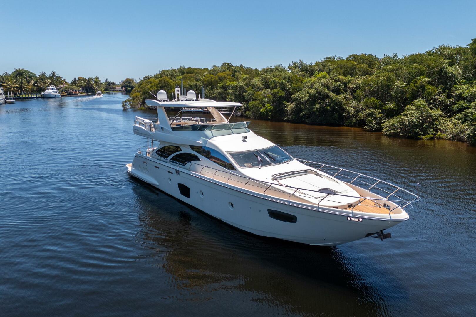 2010 Azimut 75 Fly "Minimal Risk" - photo 2