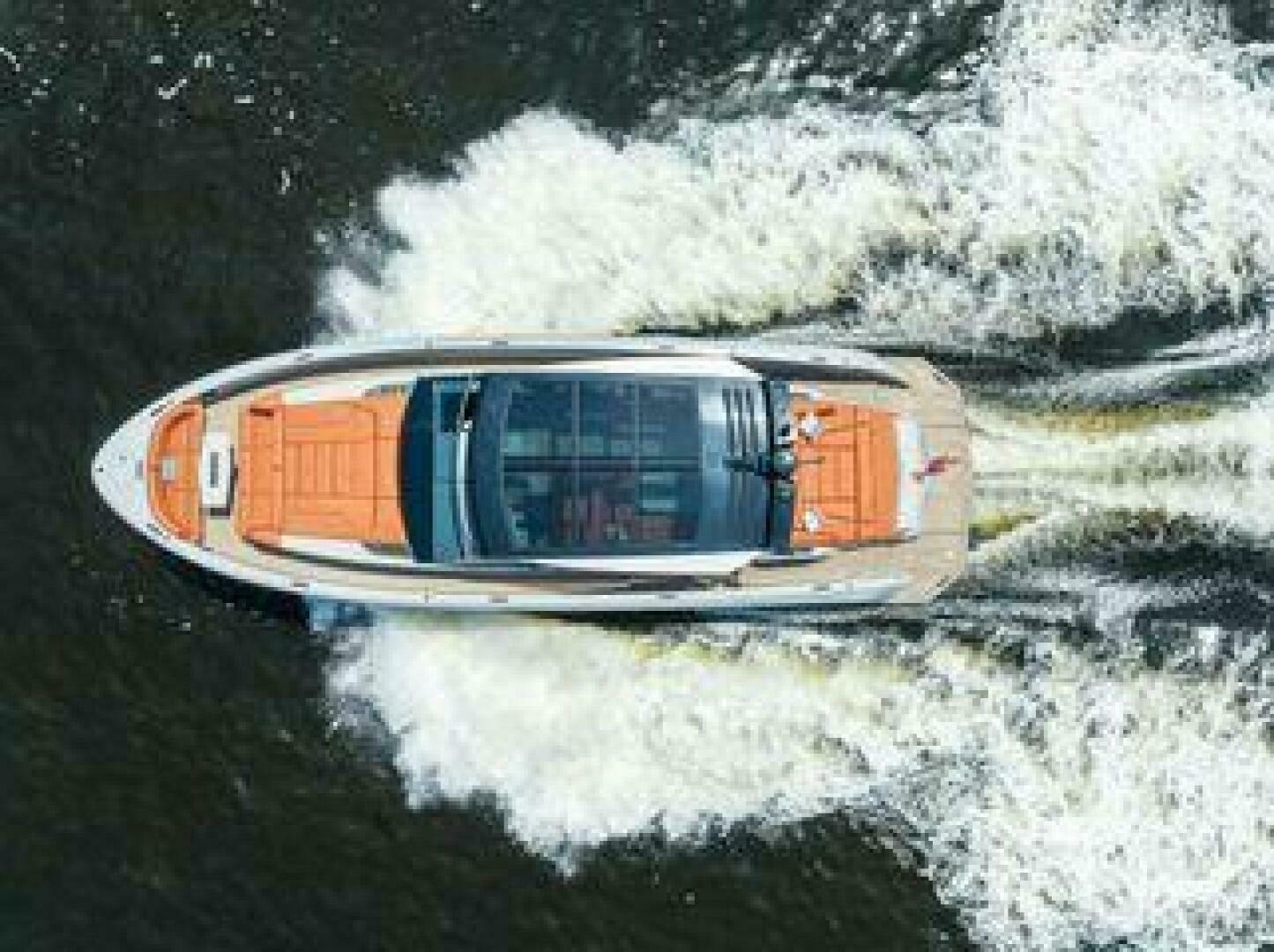 2022 Vanquish VQ58 - photo 2