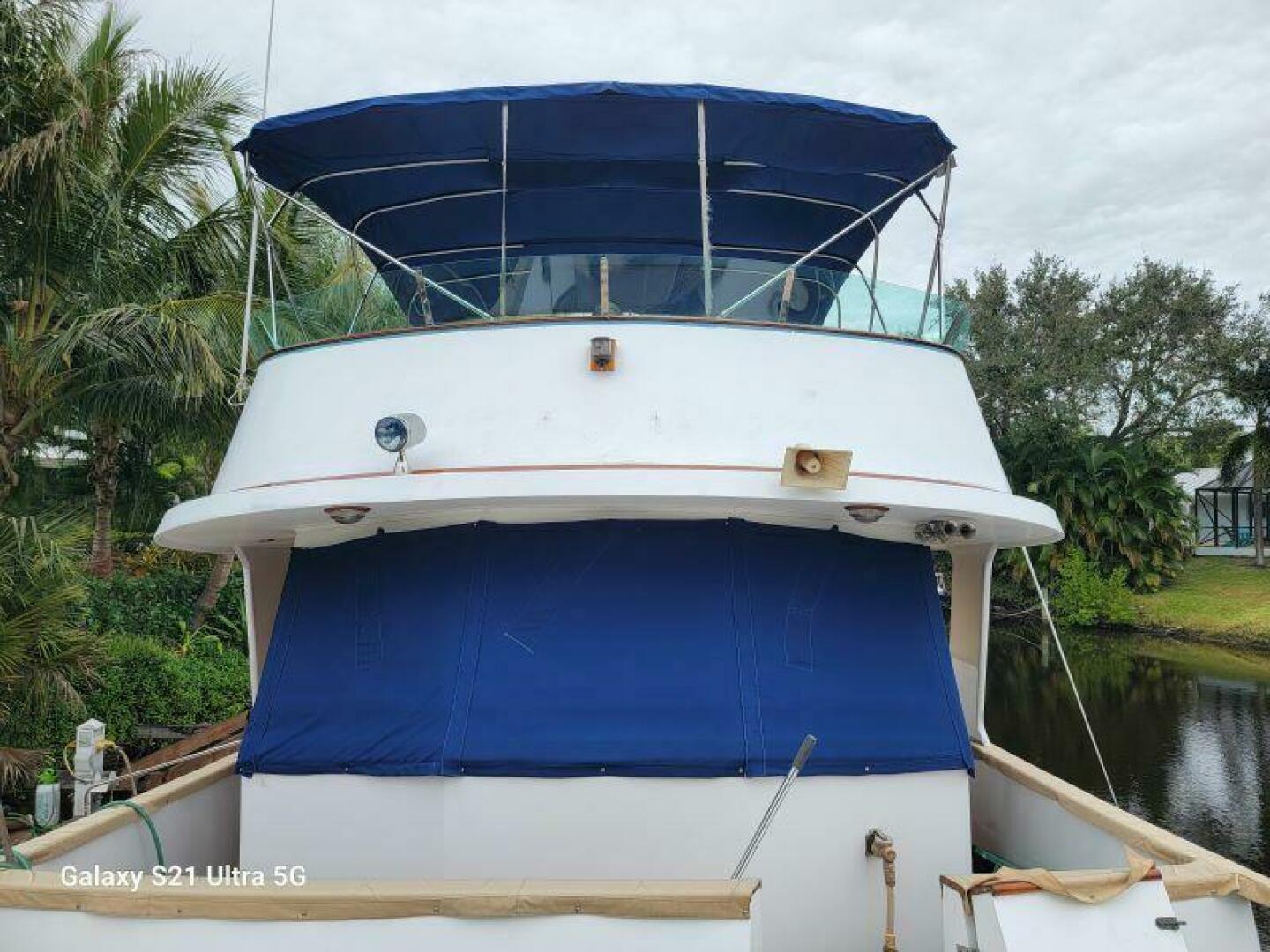 1987 Marine Trader Wide Body "Delicate Balance" - photo 3