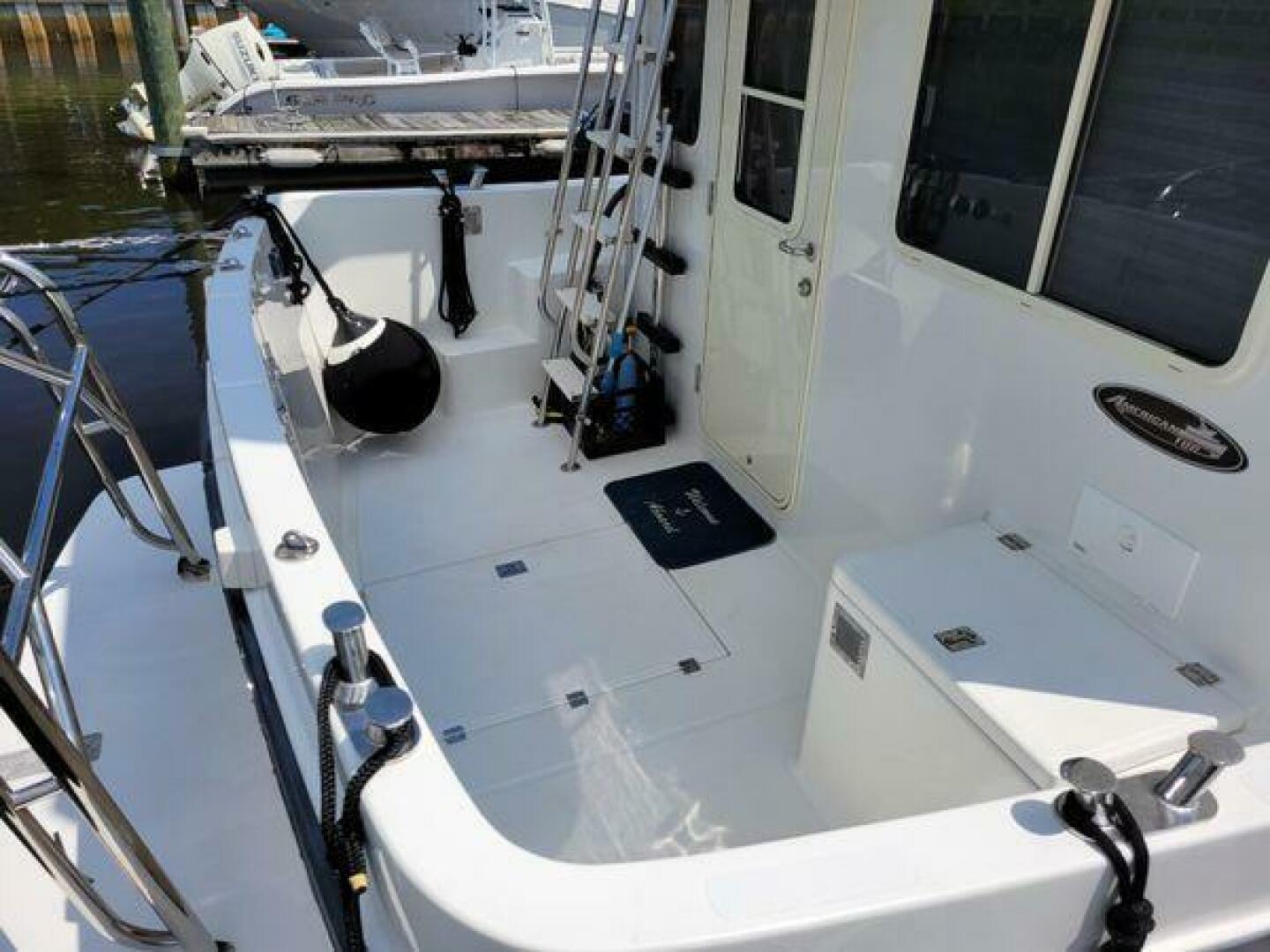 2003 American Tug 34 "GRACE" - photo 3