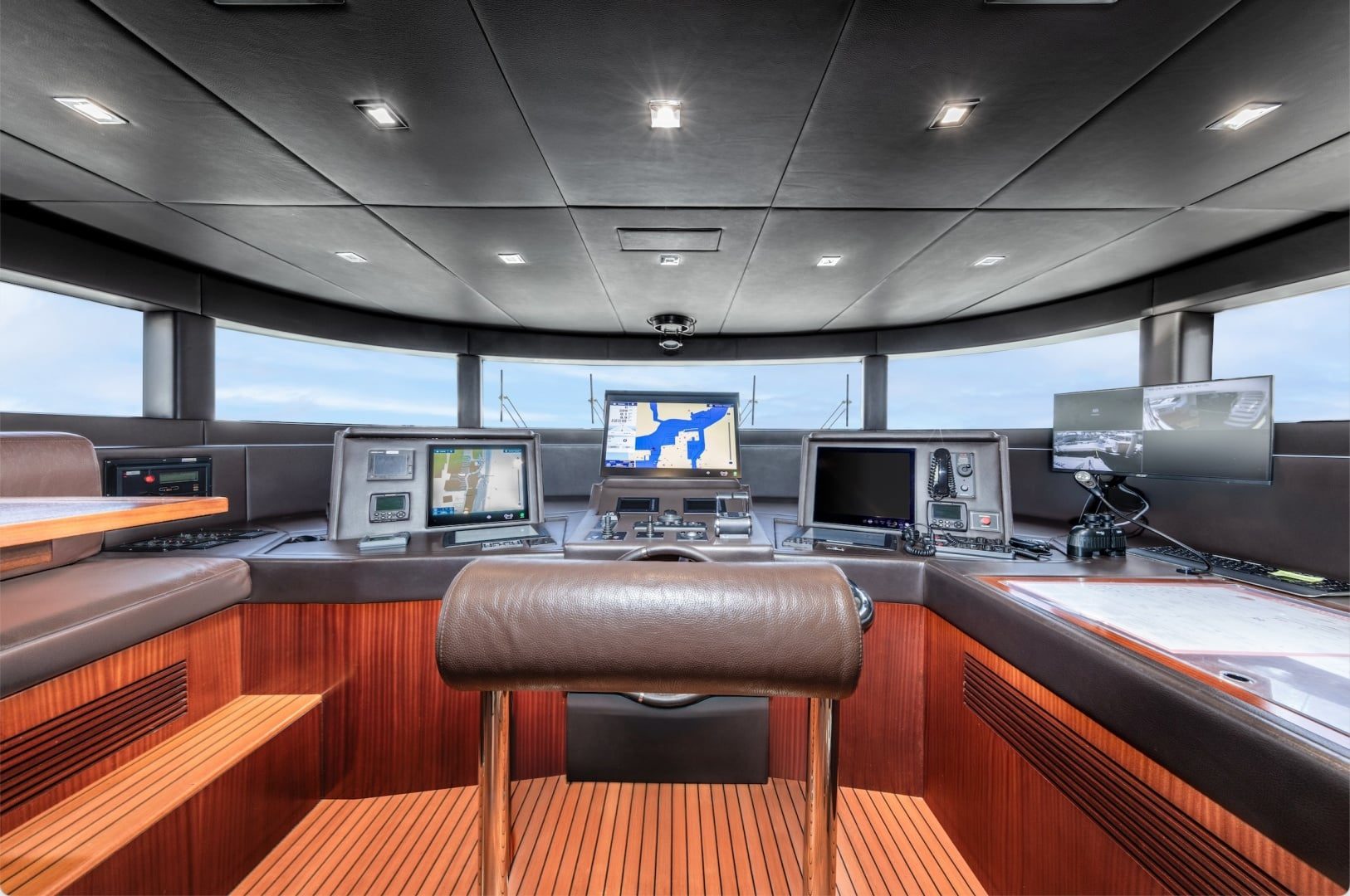 2015 Benetti Traditional Supreme "DYLAN ANNE" - photo 3