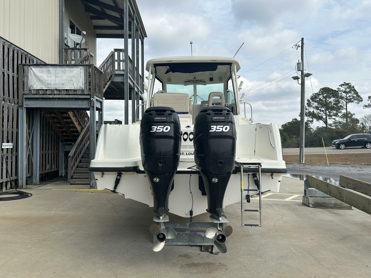 2016 Boston Whaler 315 Conquest - photo 2