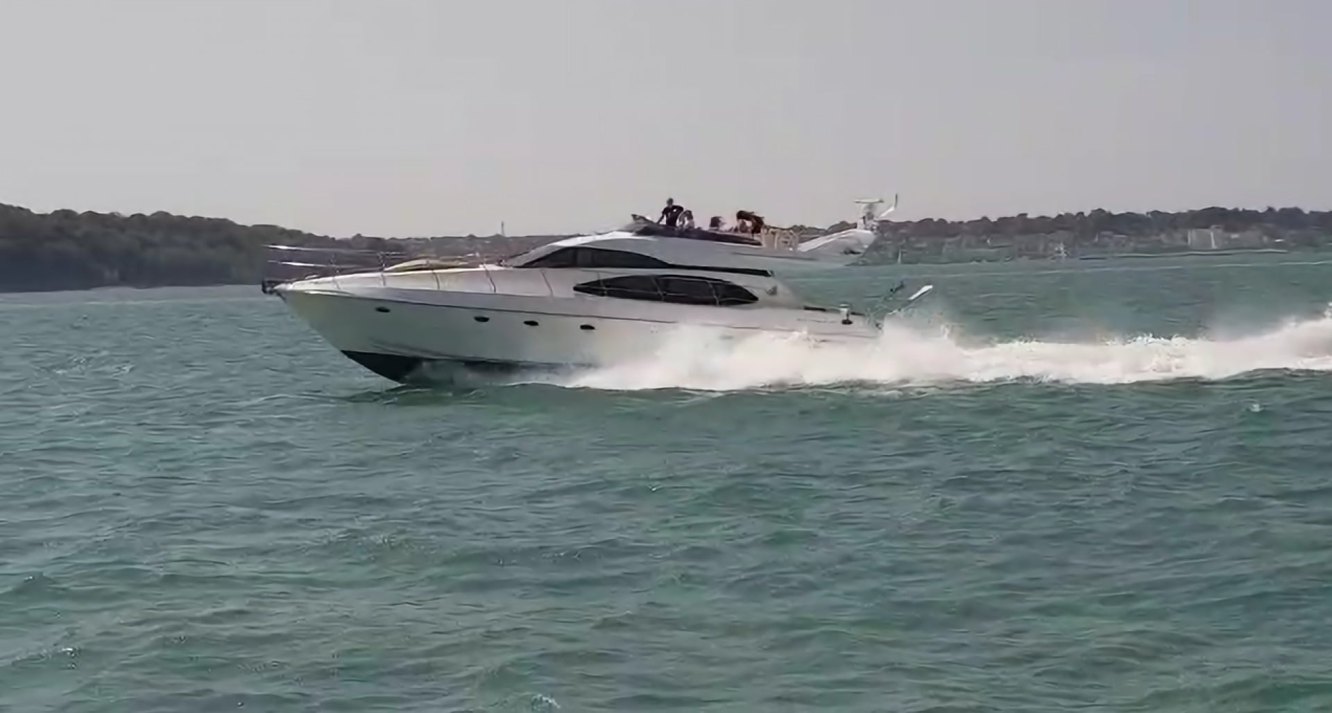 1999 Azimut 58 "Bianca Lucida" - photo 1
