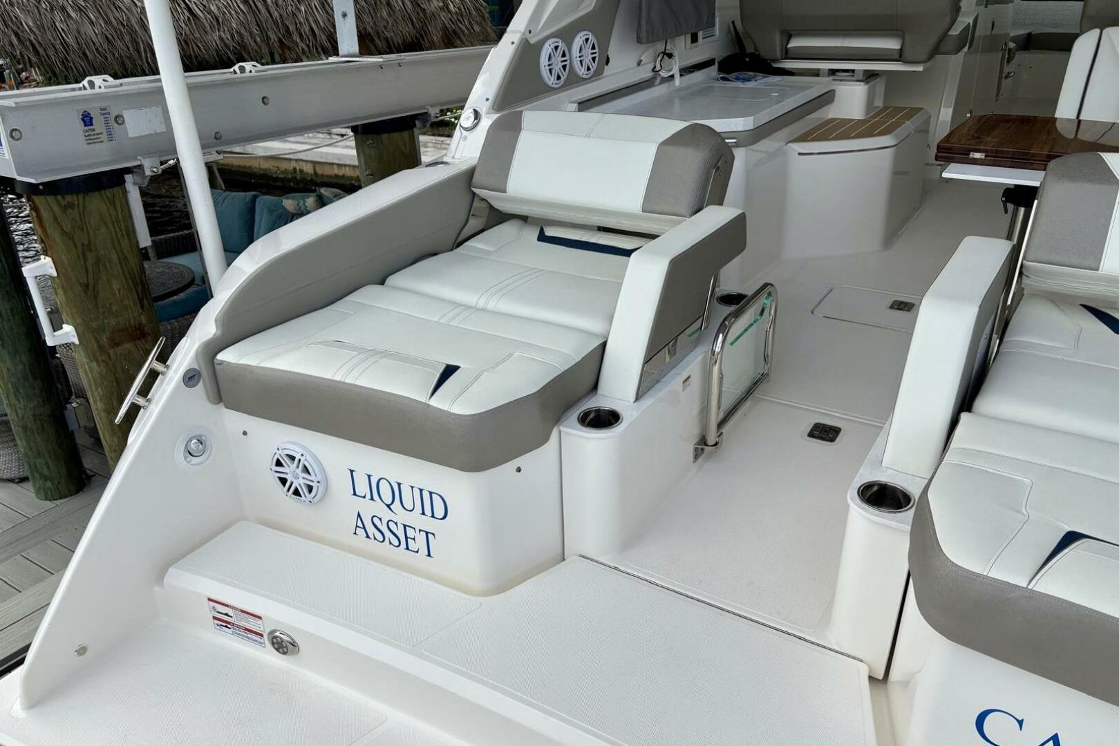 2024 Tiara Sport 34 LX - photo 2